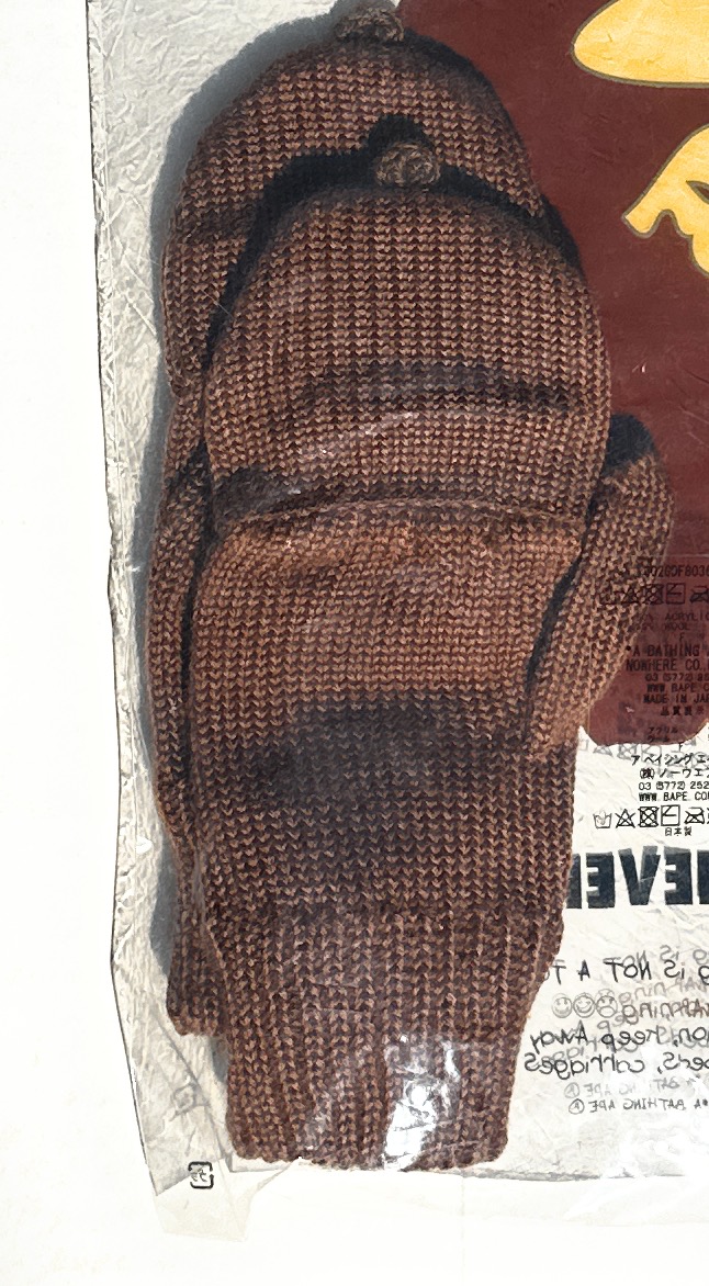 A Bathing Ape Baby Milo Mittens Kids