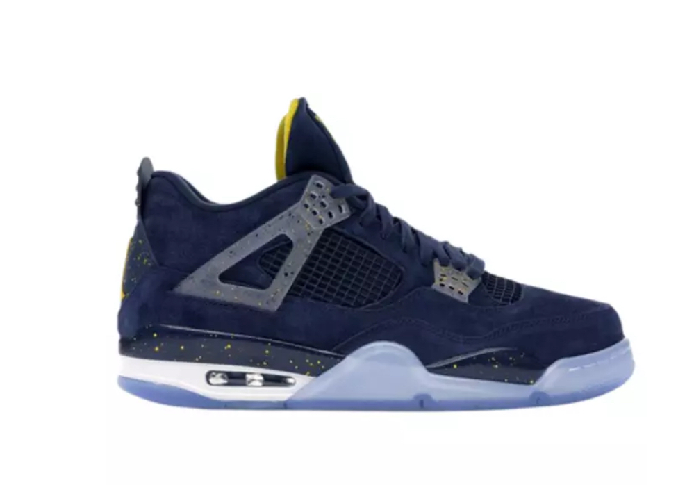 Air Jordan Retro 4 Michigan PE