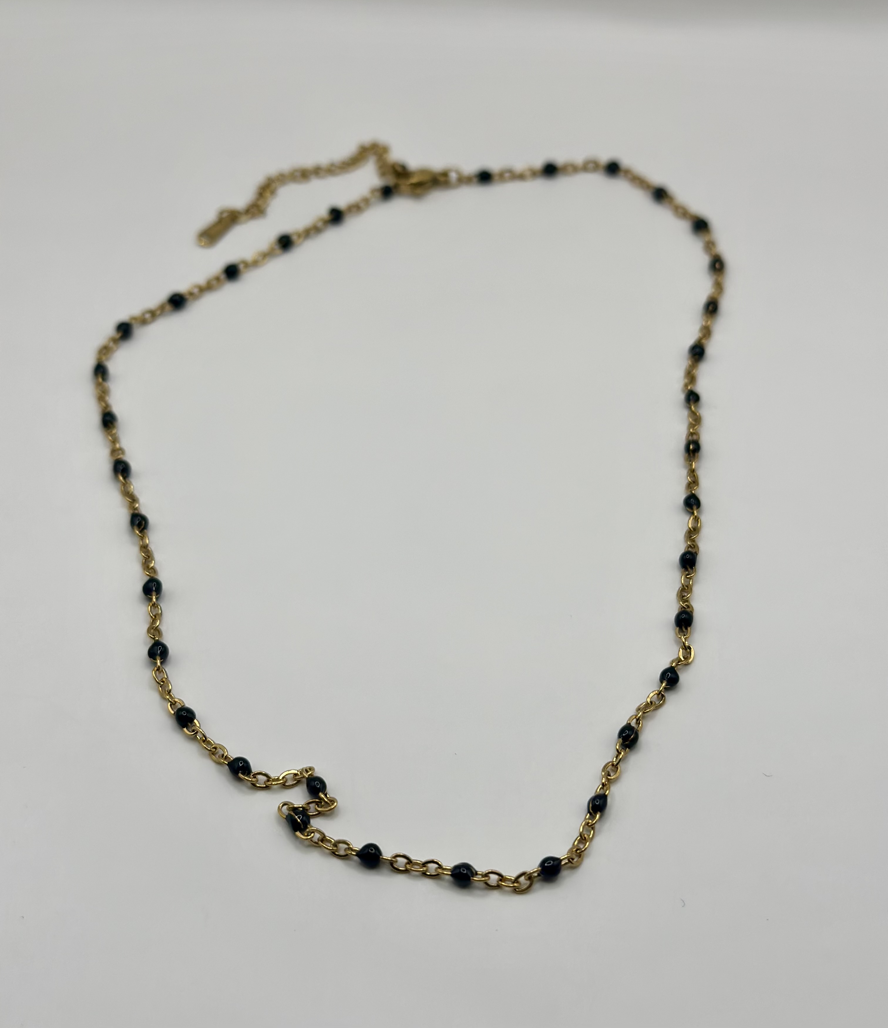 Collier simple perle et acier