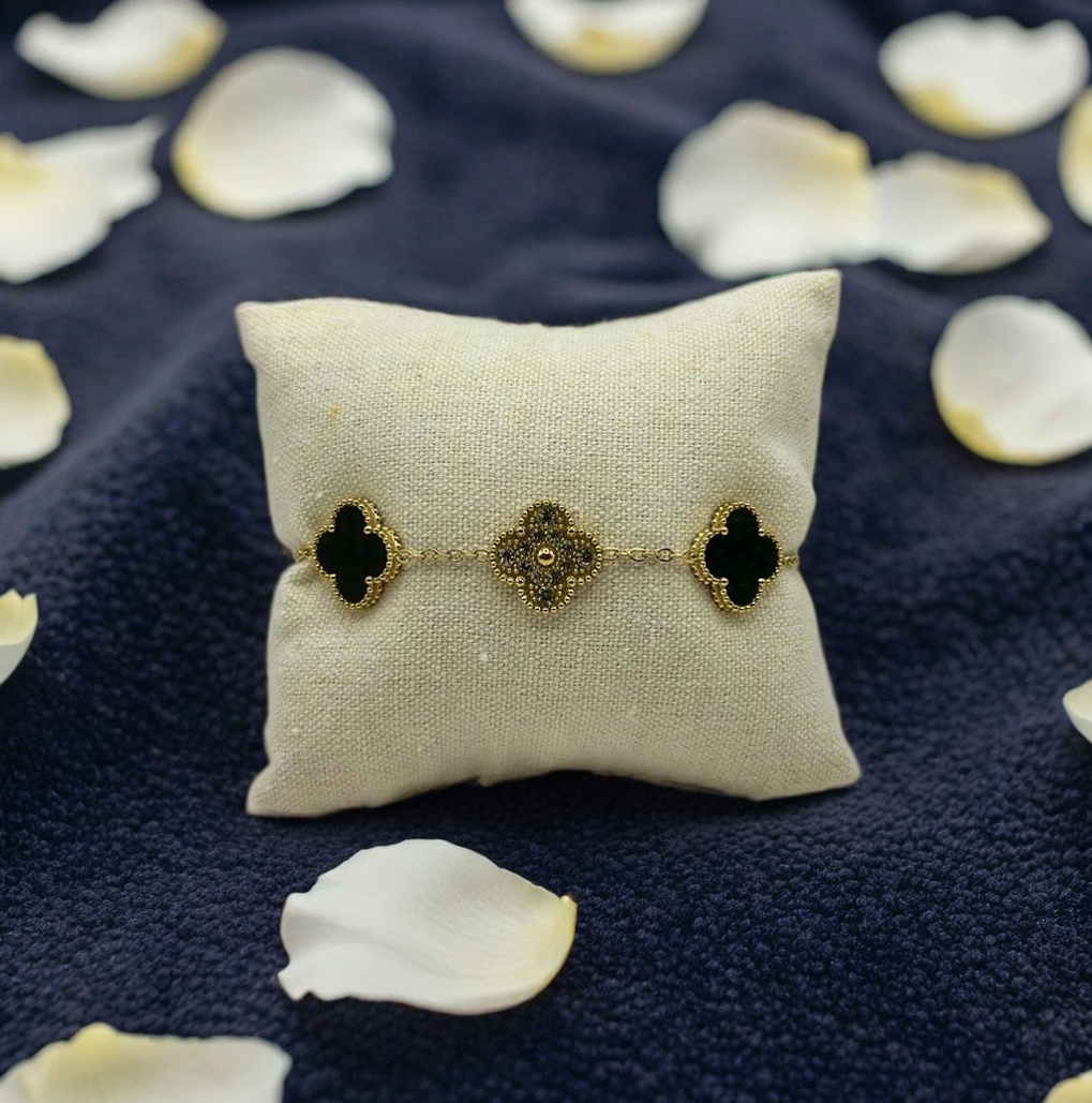 Bracelet trèfle noir biface