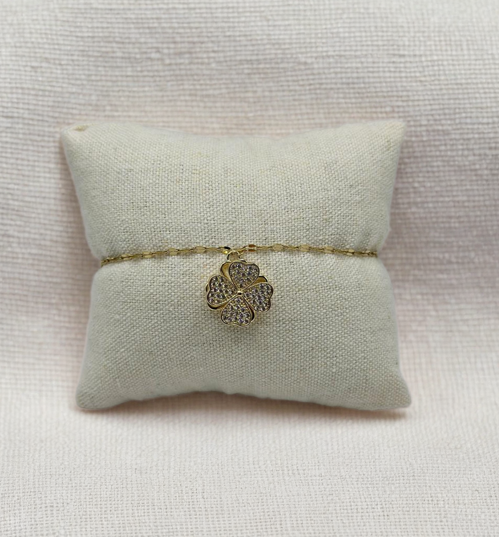 Bracelet trèfle anti stress