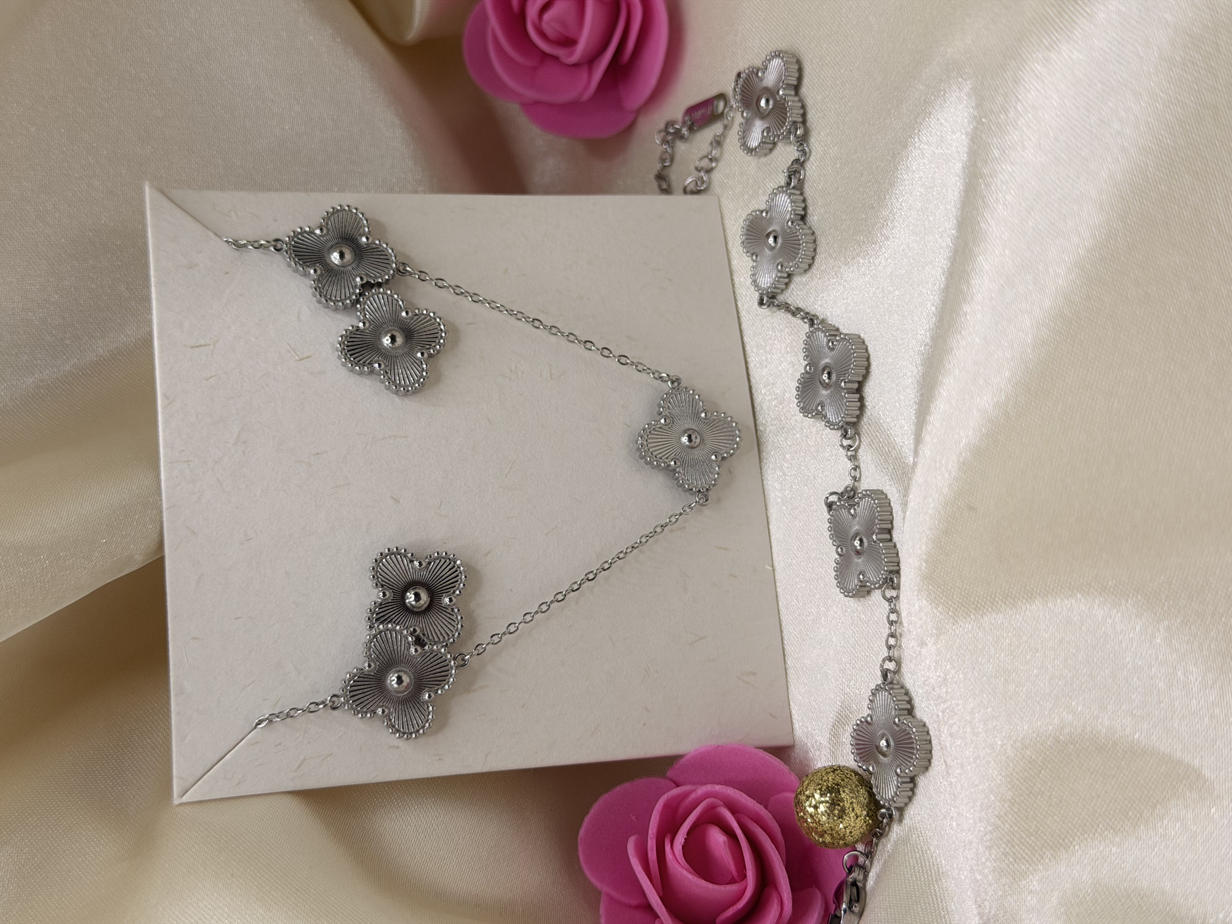 Parure trèfle argenté