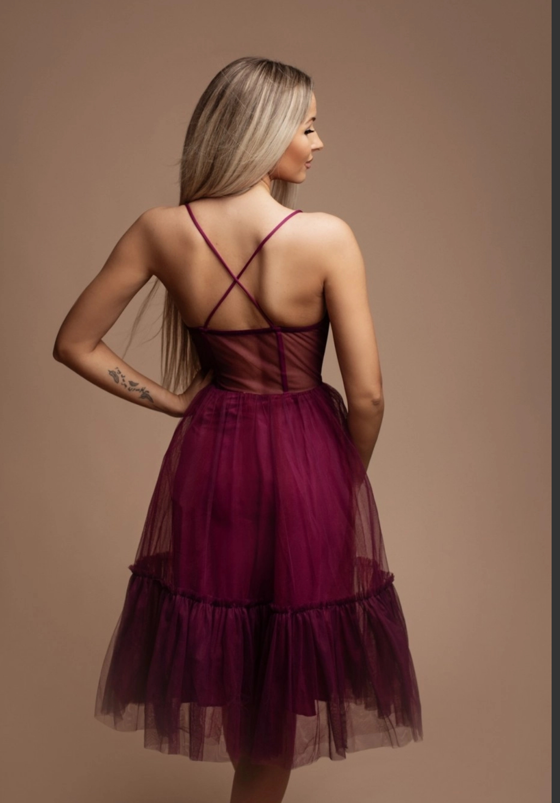 Vestido de Tule Bordô