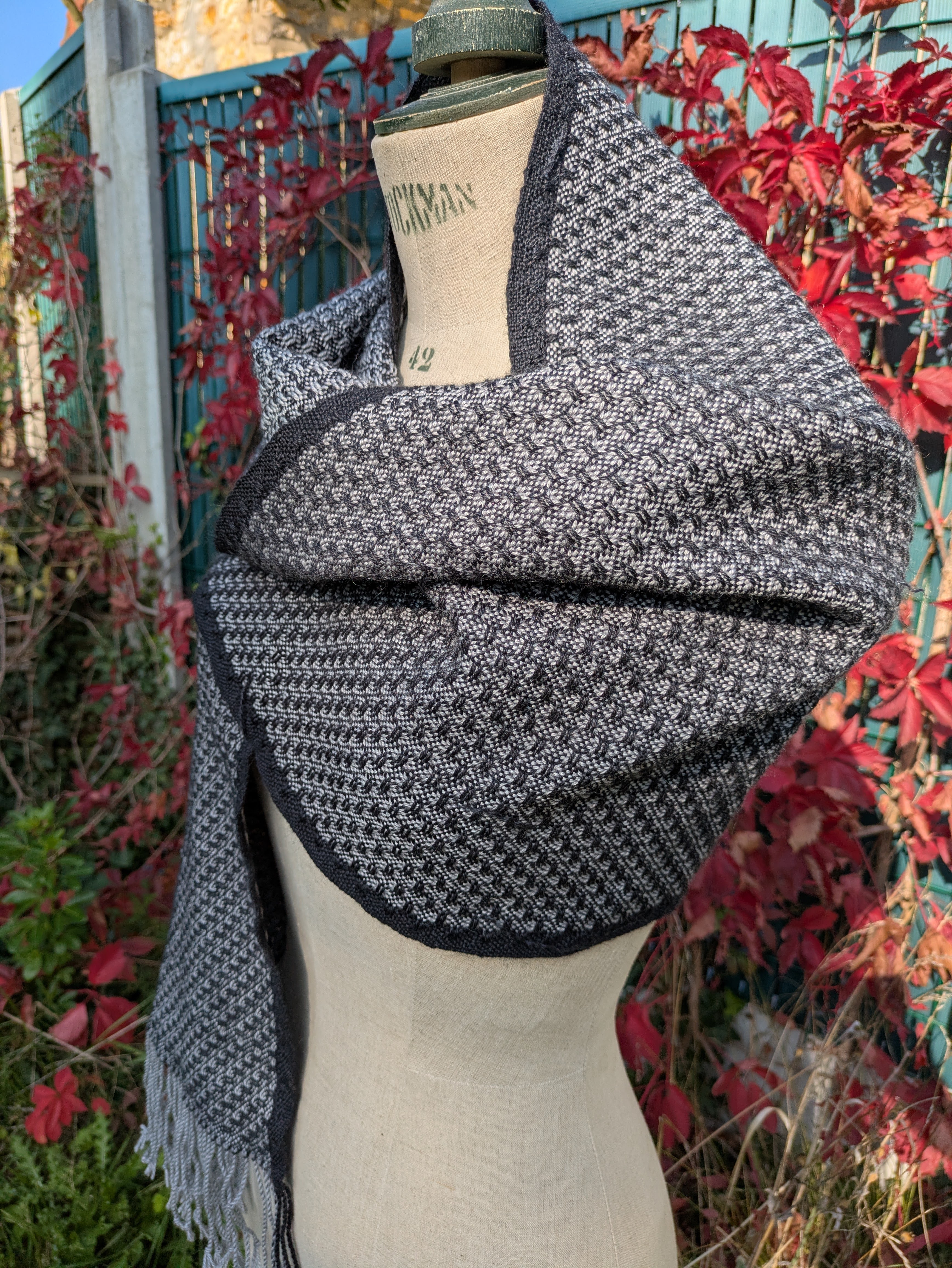 Juste avant l'aurore- Echarpe Mohair super kid, Soie & Mérinos fin 