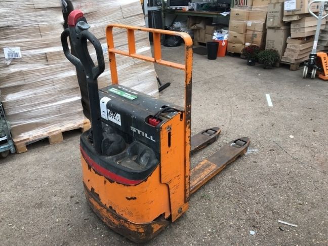 STILL elektrinis palečių vežimėlis