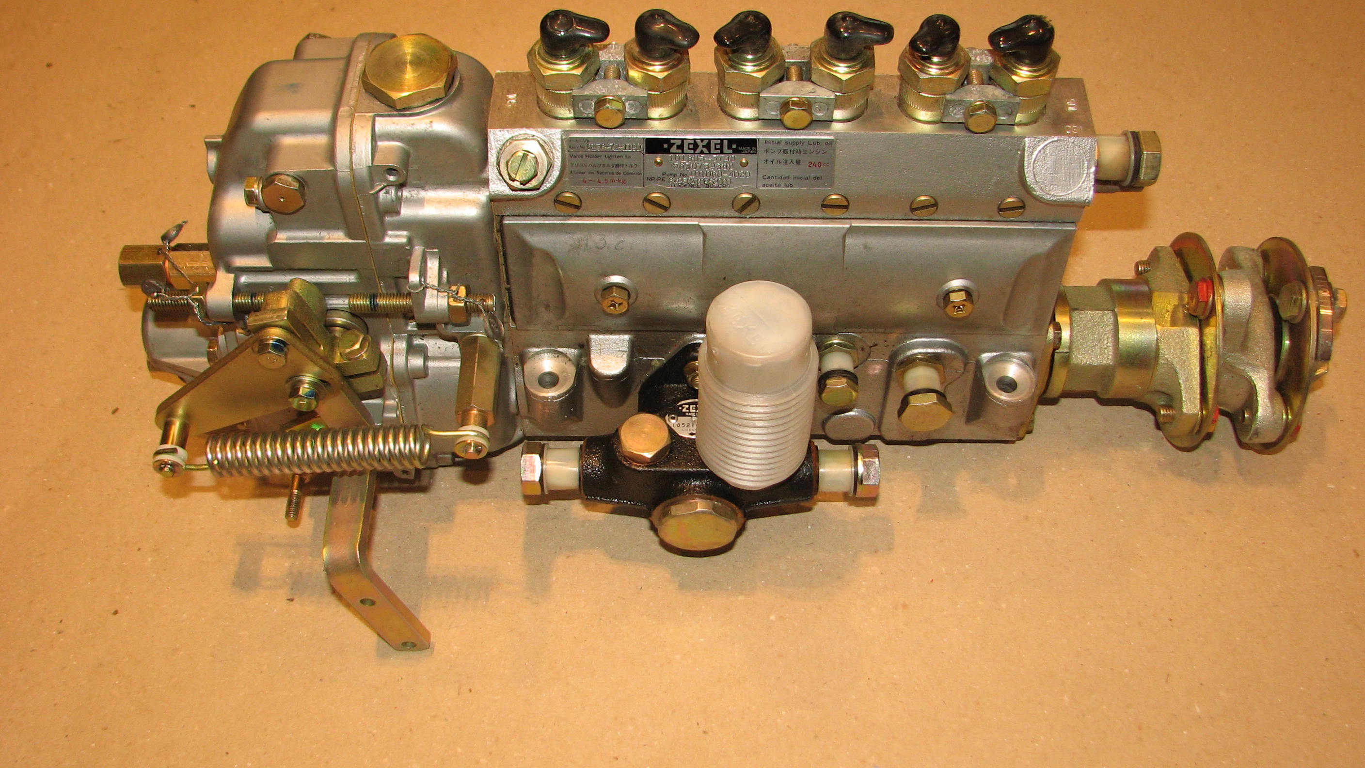 KOMATSU Dyzelinio kuro įpurškimo siurblys