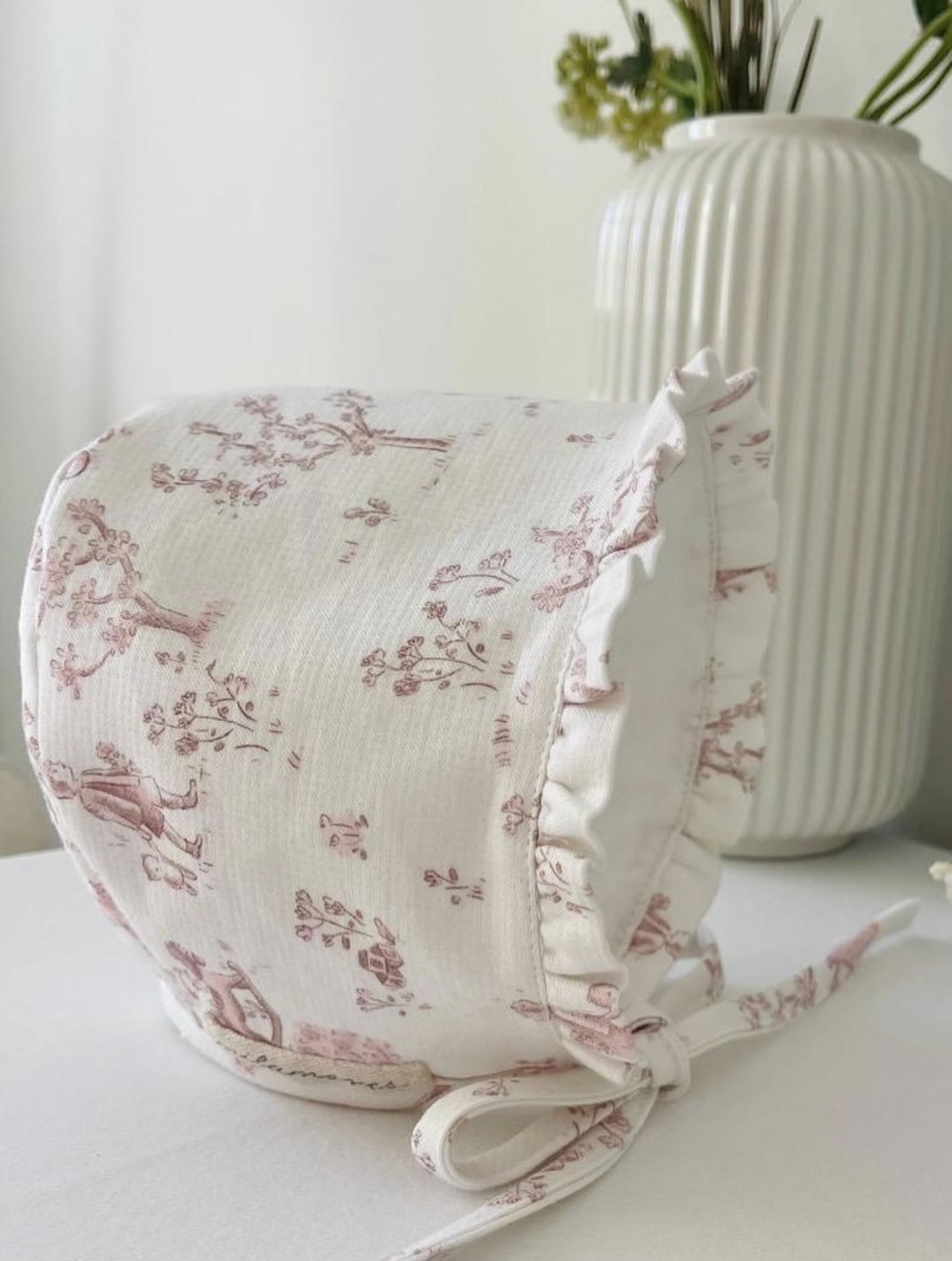 Capota con volantito