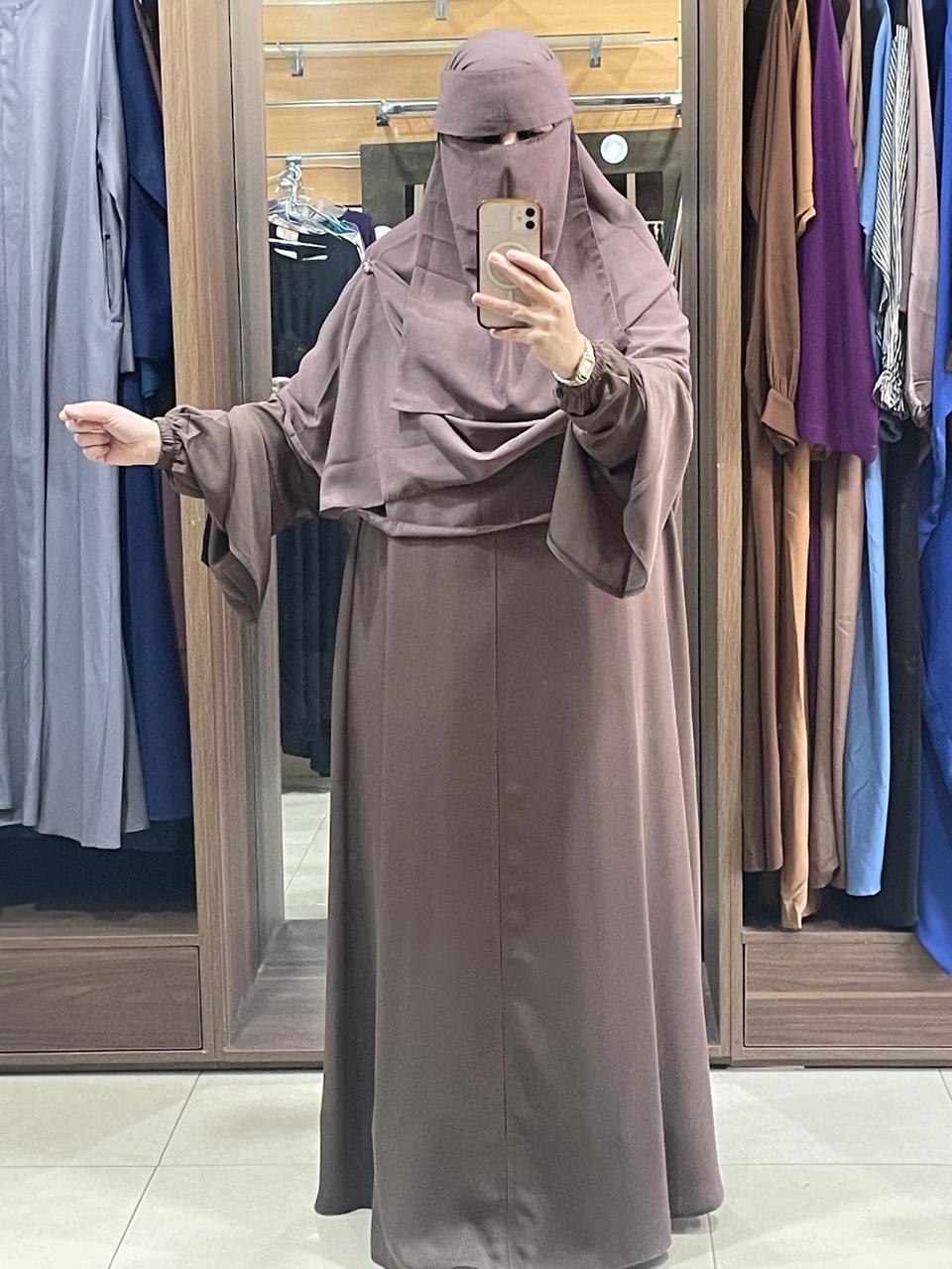 عباءة ايناس