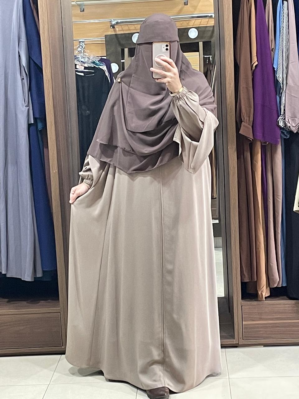 عباءة ايناس