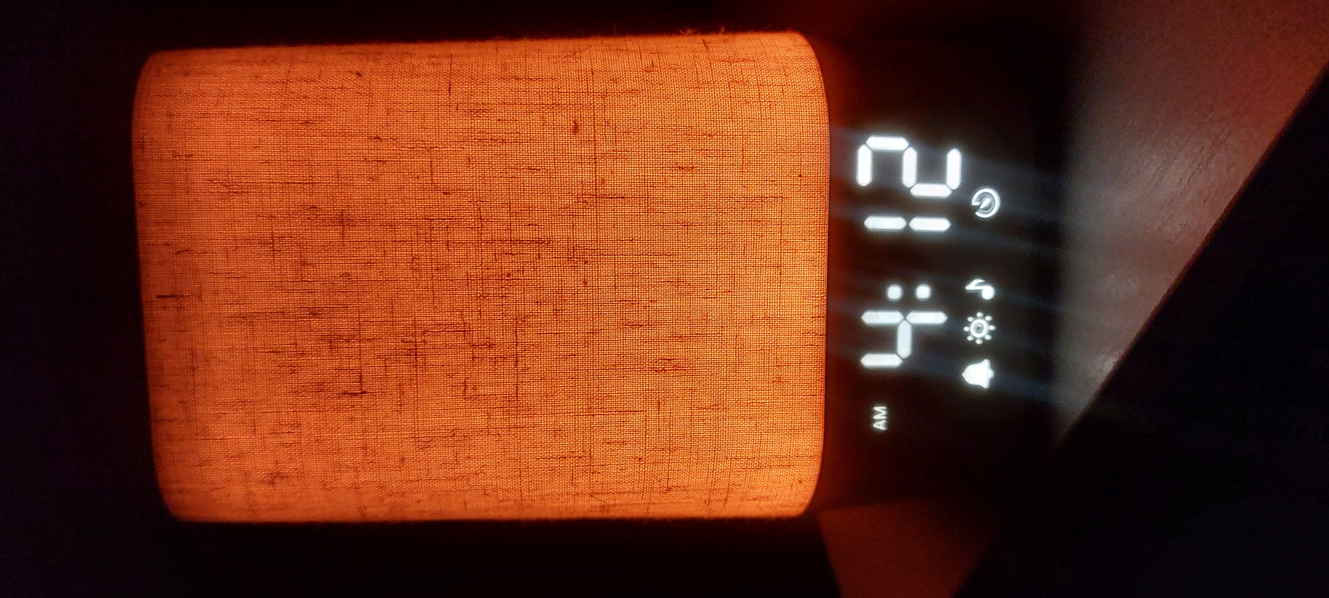 Lampe de chevet intelligente