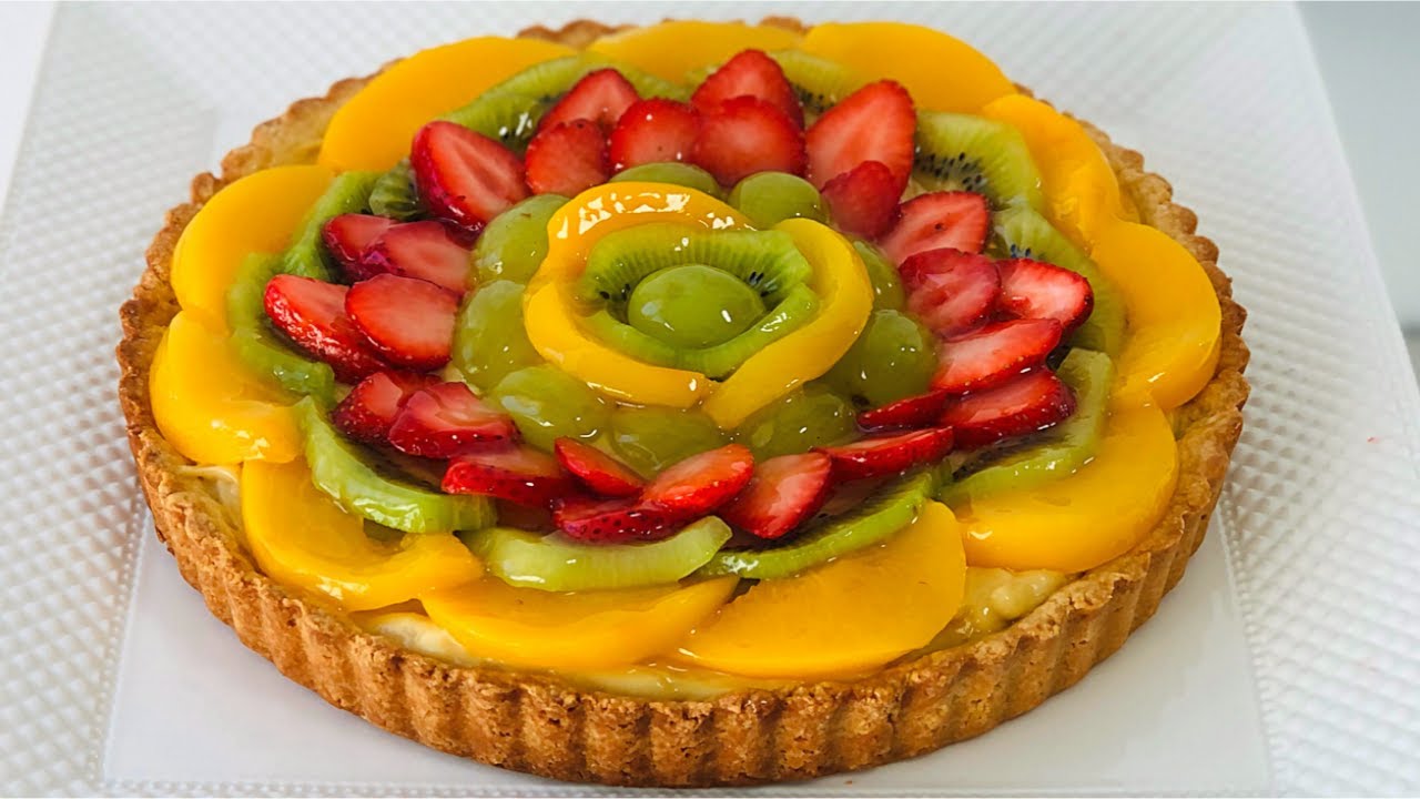 Tarta de frutas con crema pastelera