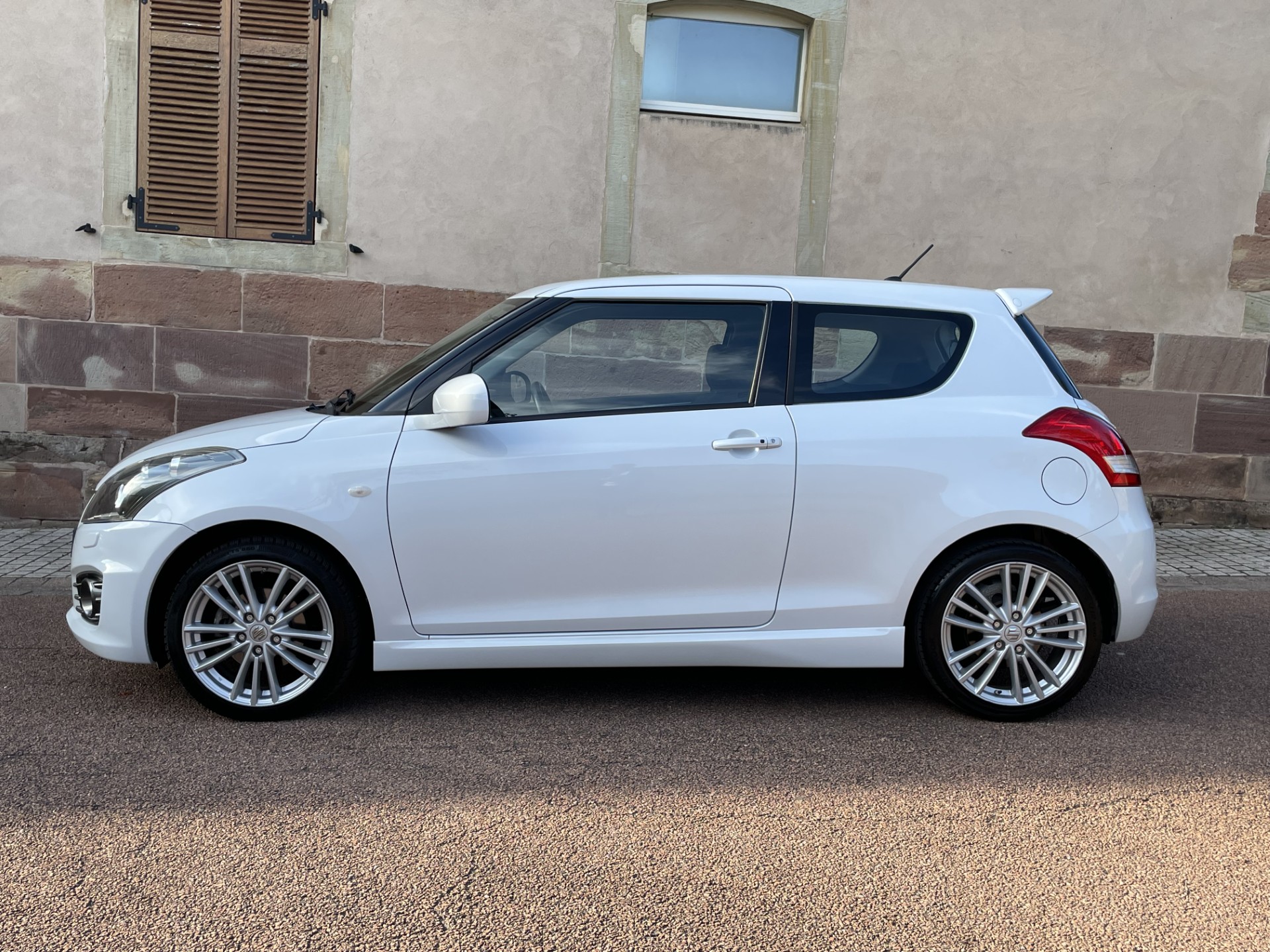 Suzuki Swift Sport 1.6 VVT 136ch 3P BVM6
