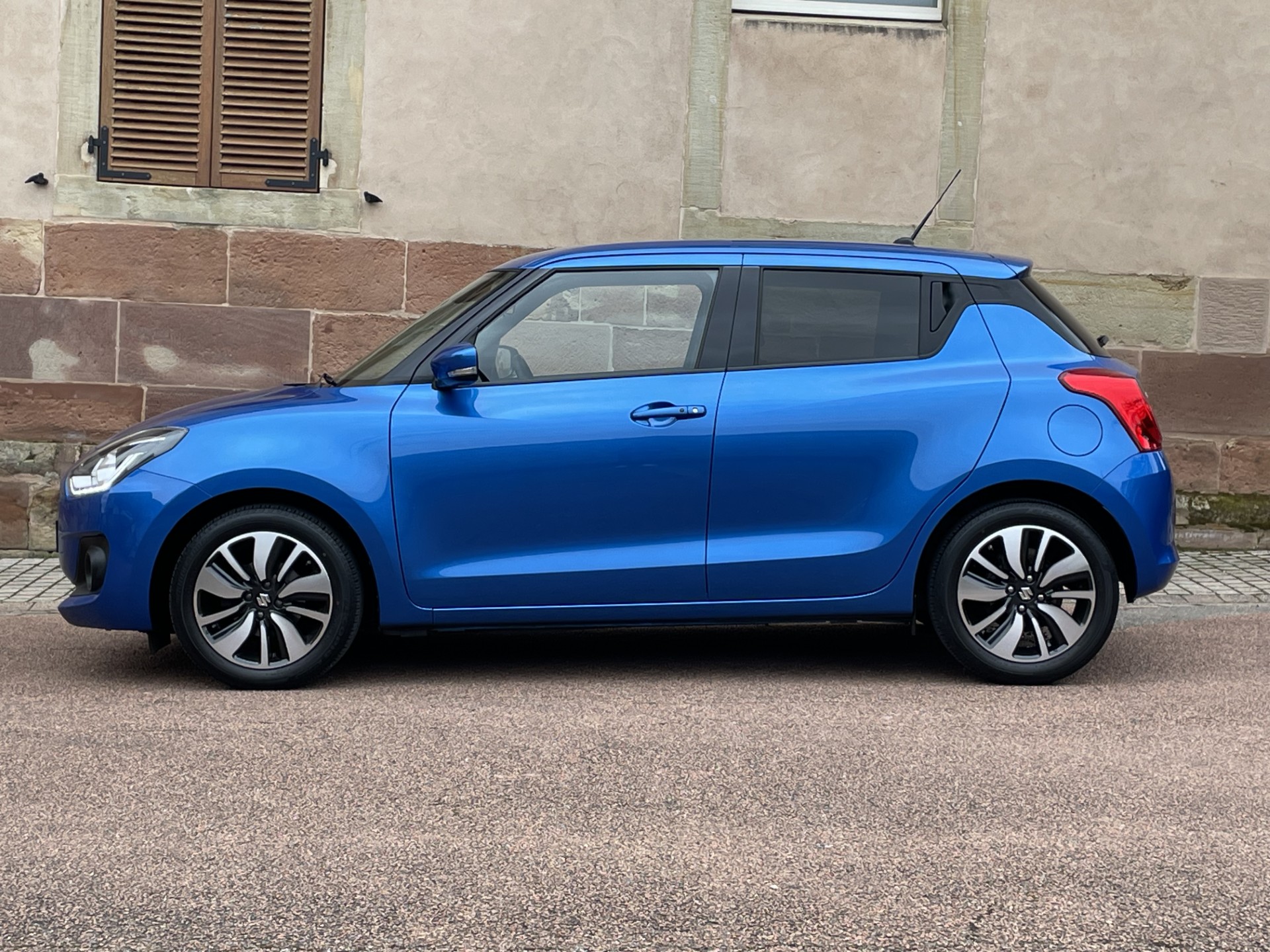 Suzuki Swift 1.0 Boosterjet 111ch PACK AUTO