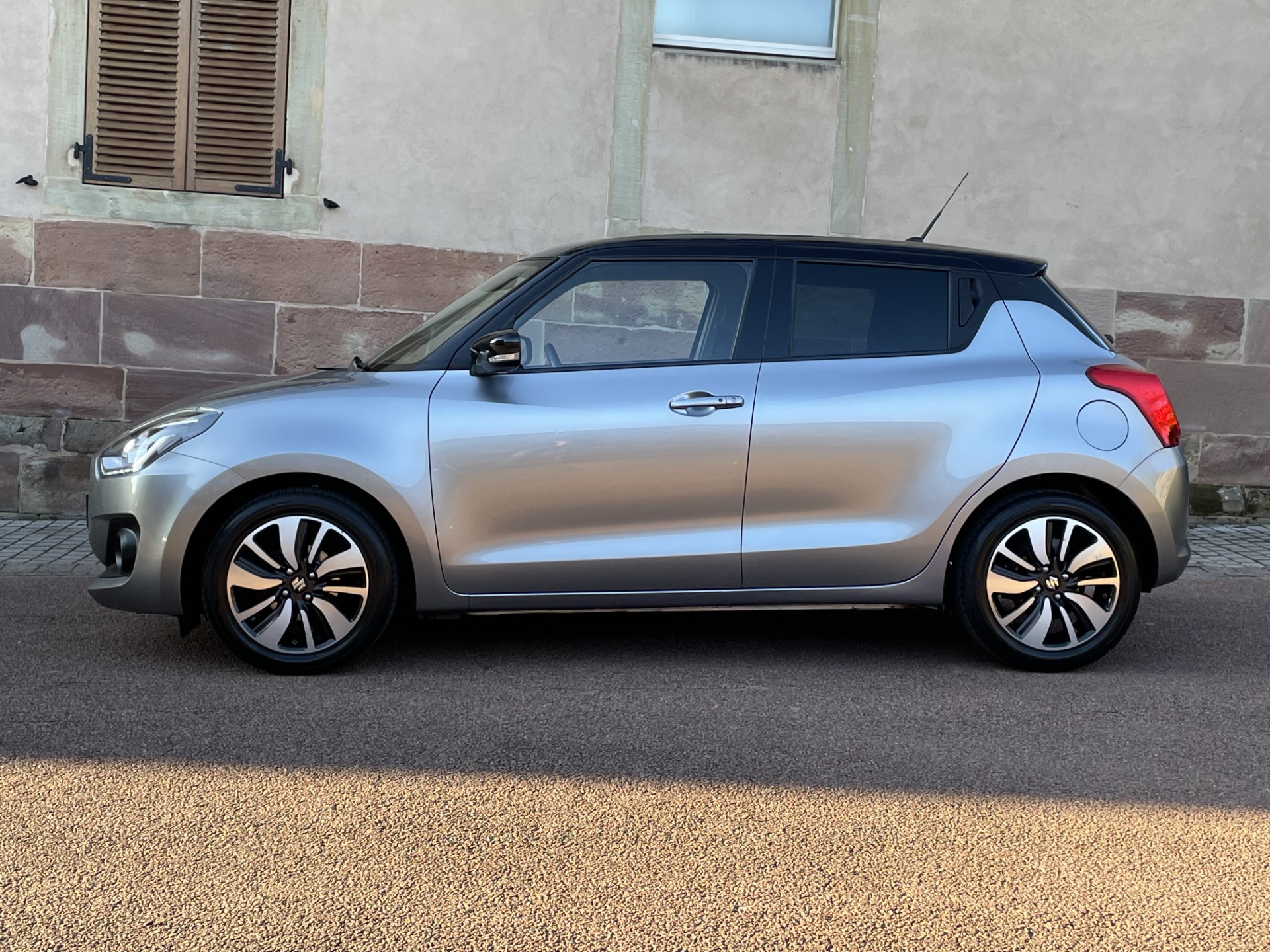 Suzuki Swift 1.0 Boosterjet 111ch PACK SHVS