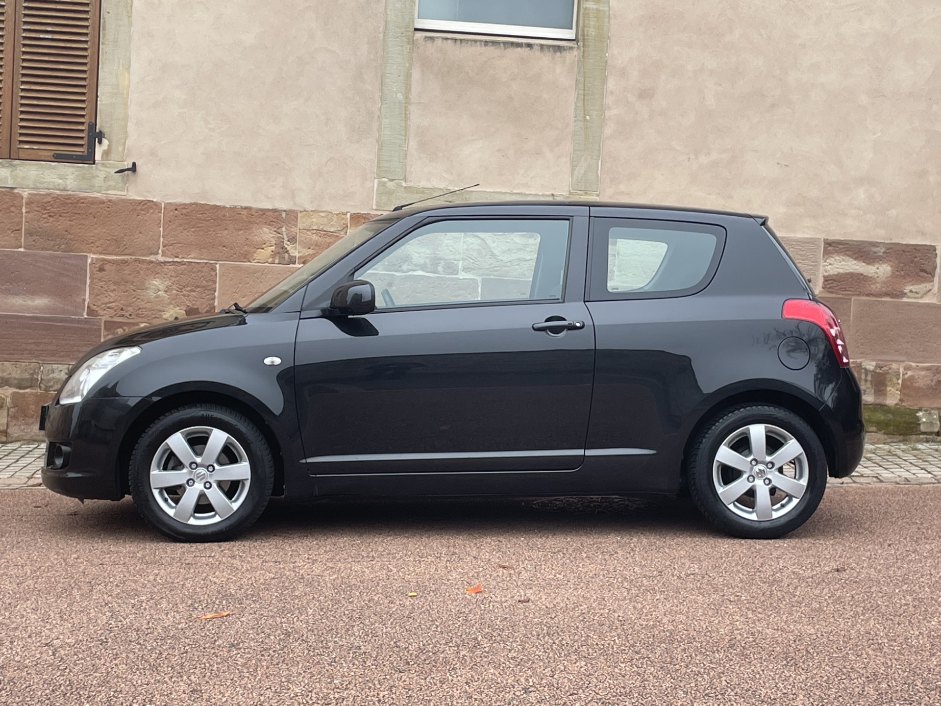 Suzuki Swift 1.3 VVT 92ch GLX