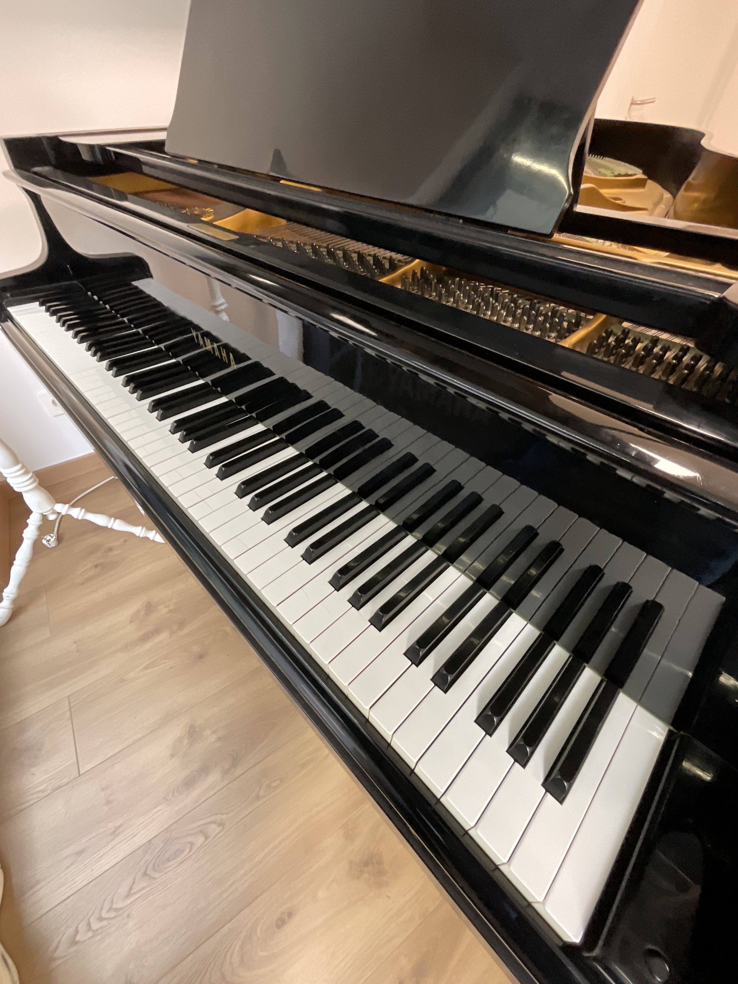 Piano de cola YAMAHA G3
