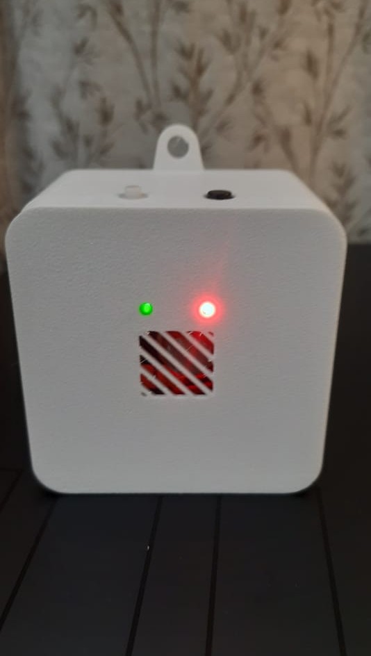 Bannar gas detector with battery backup and cloud integration notification