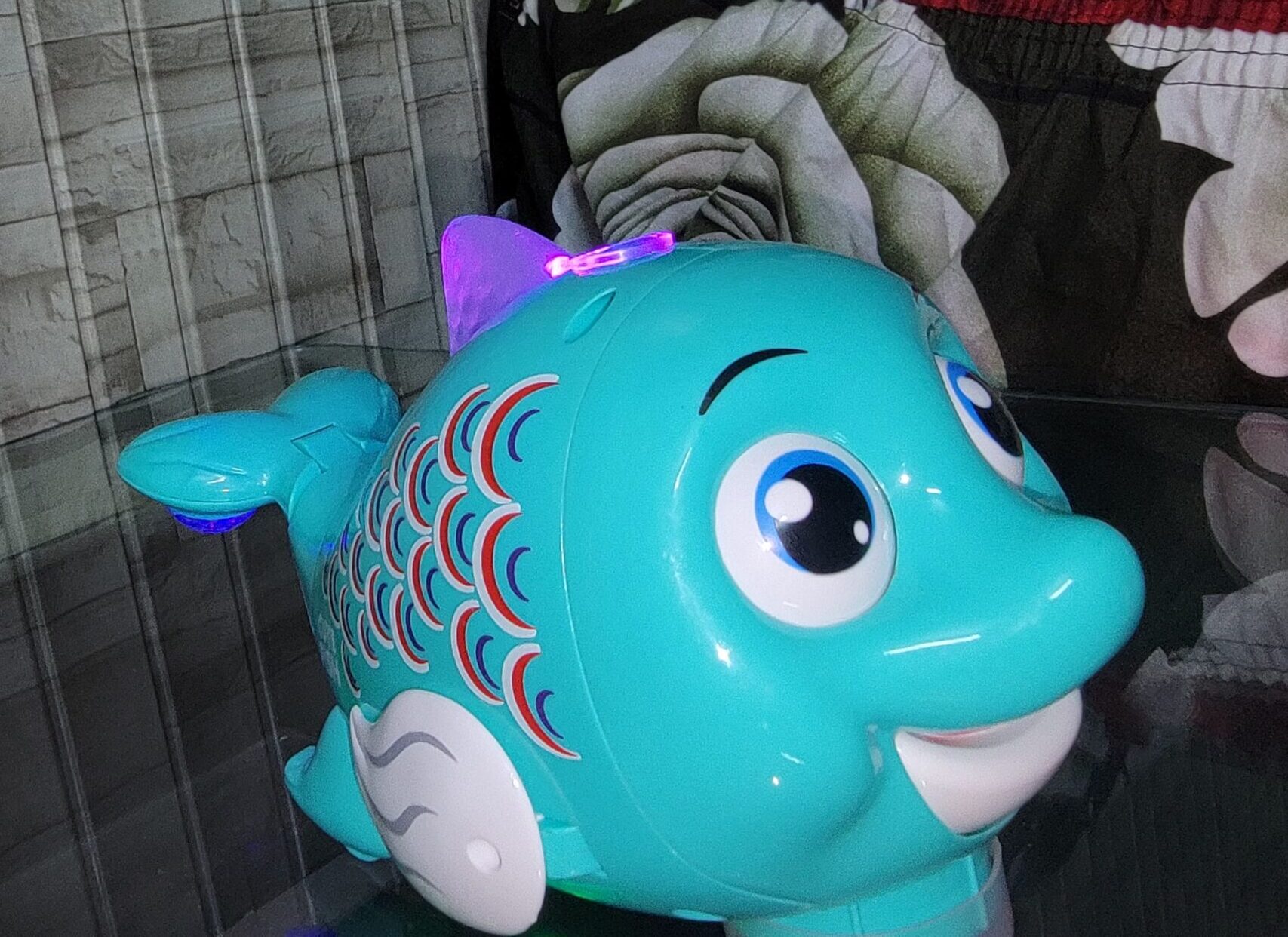 Cute Fish - Blow the Ball Toy