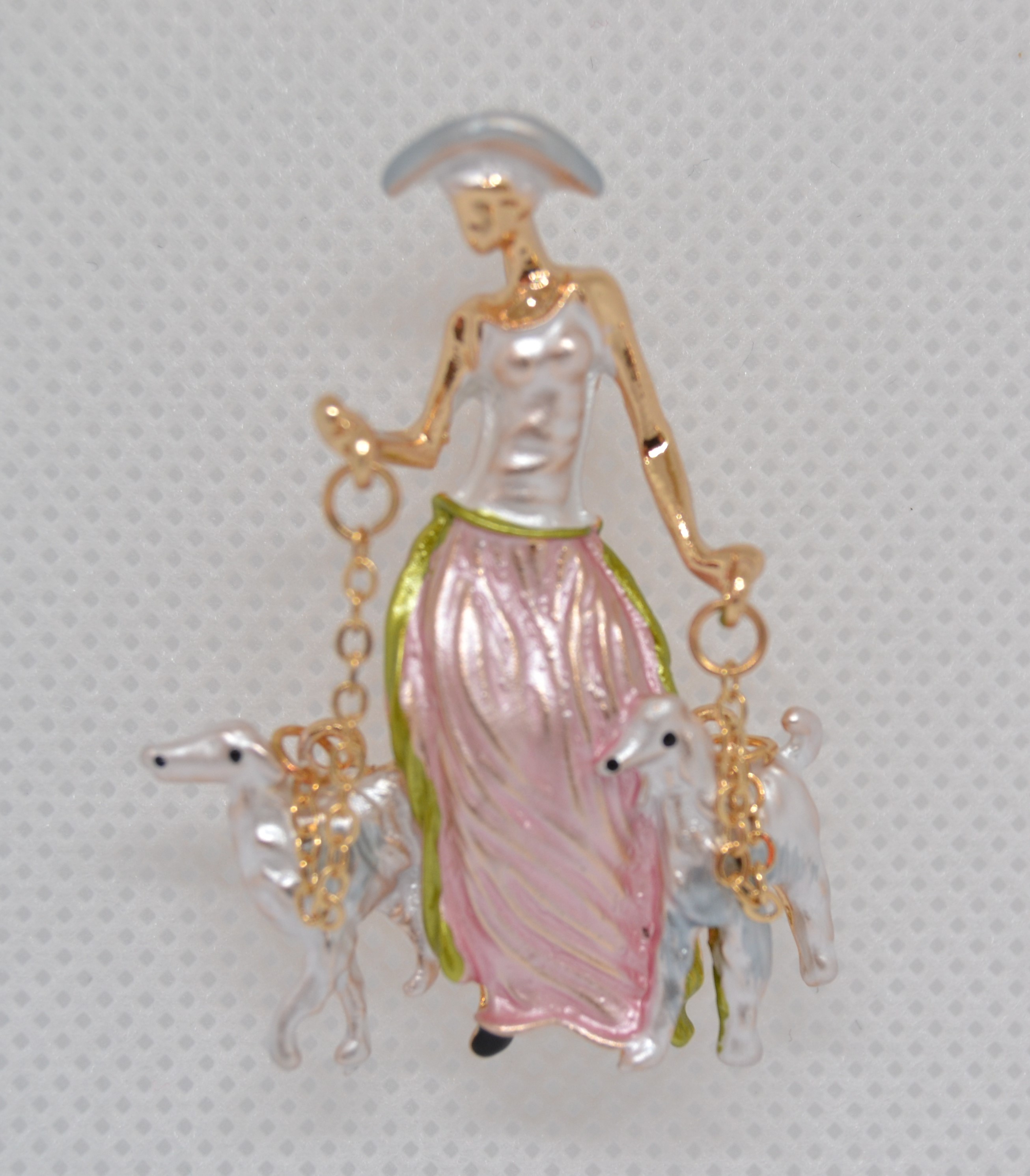 Sagė "Dama su šuniukais"