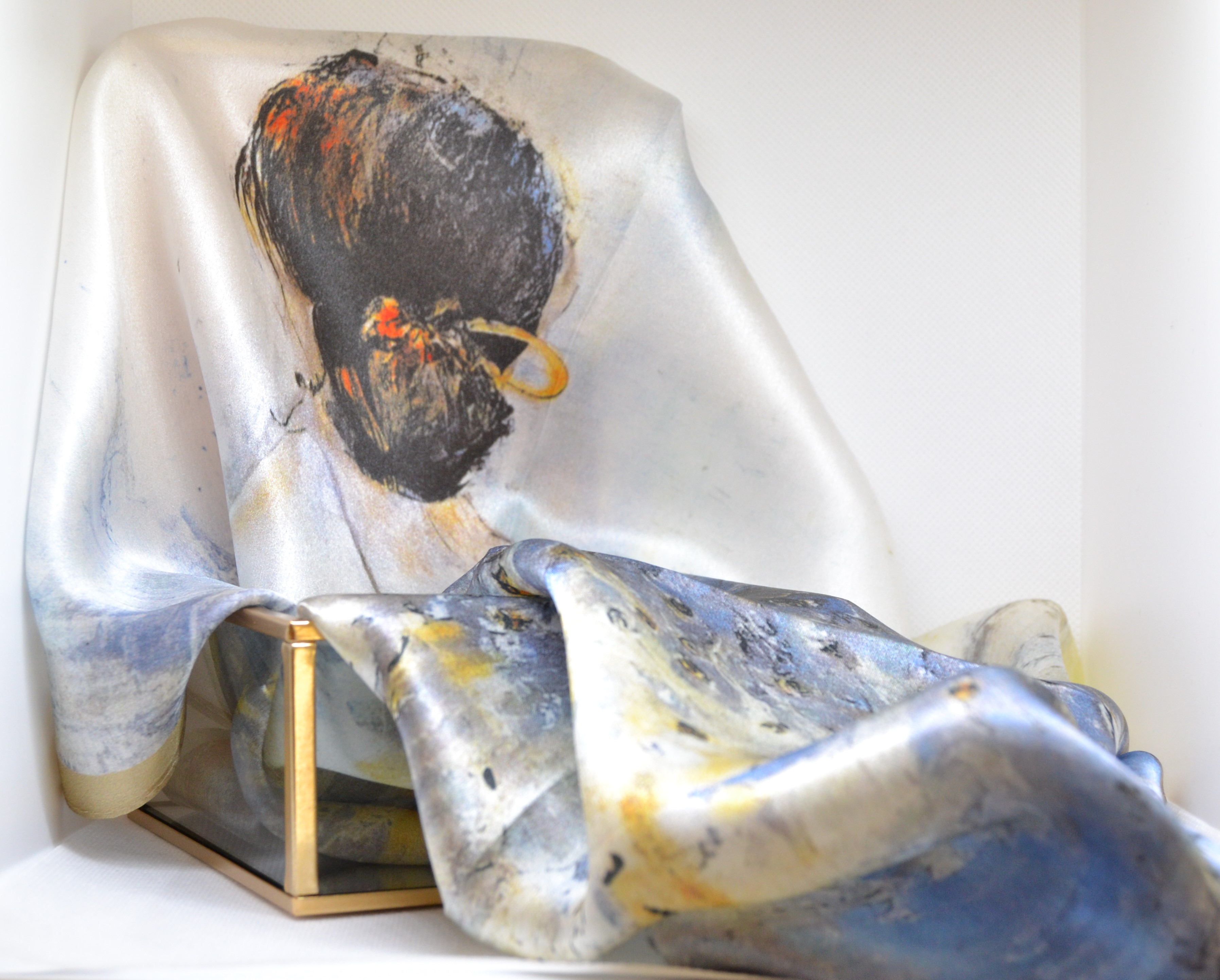 Šilko skarelė "Balerina"