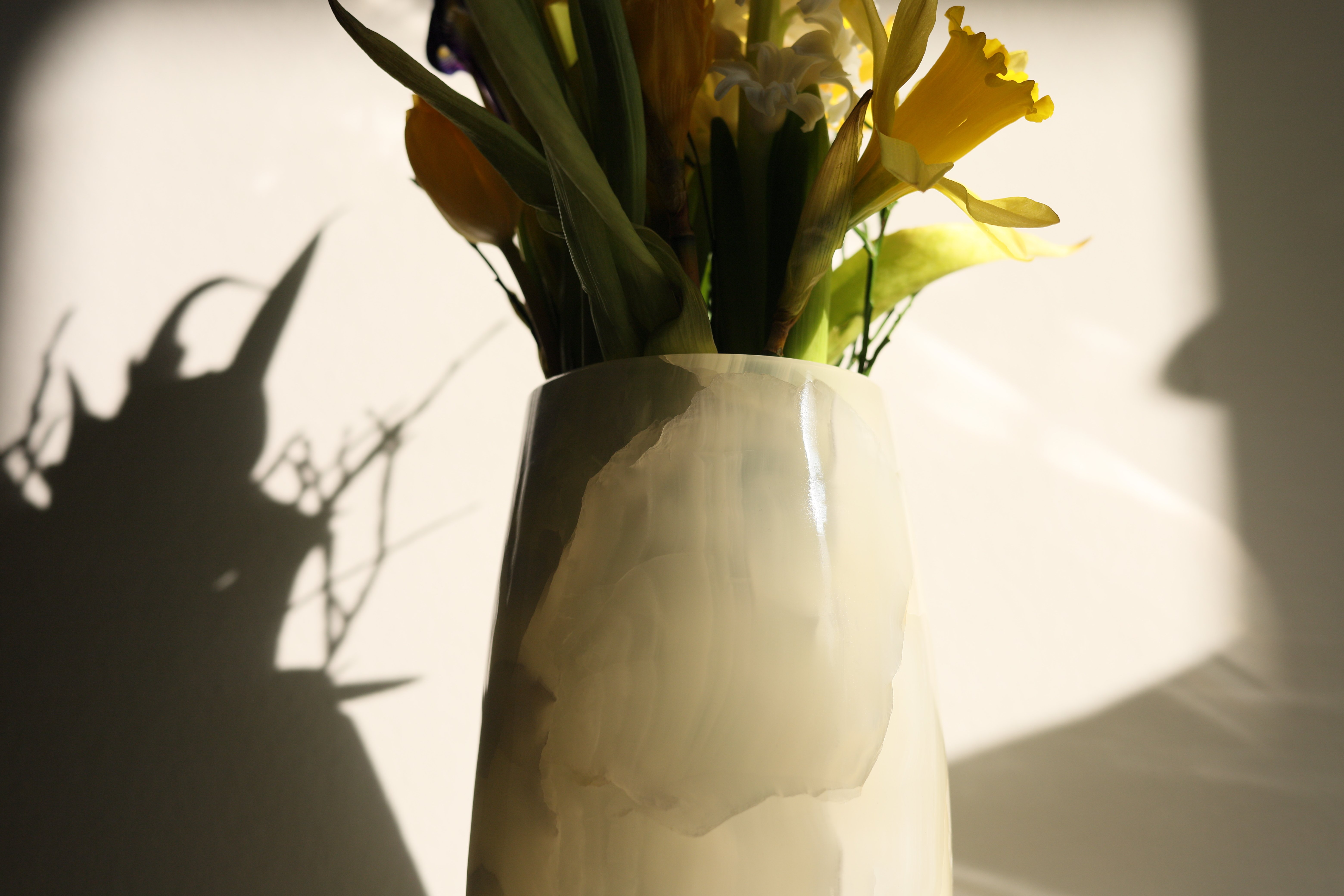 Itzel Goddess Onyx Vase