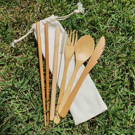 Kit de talheres sustentáveis de bambu