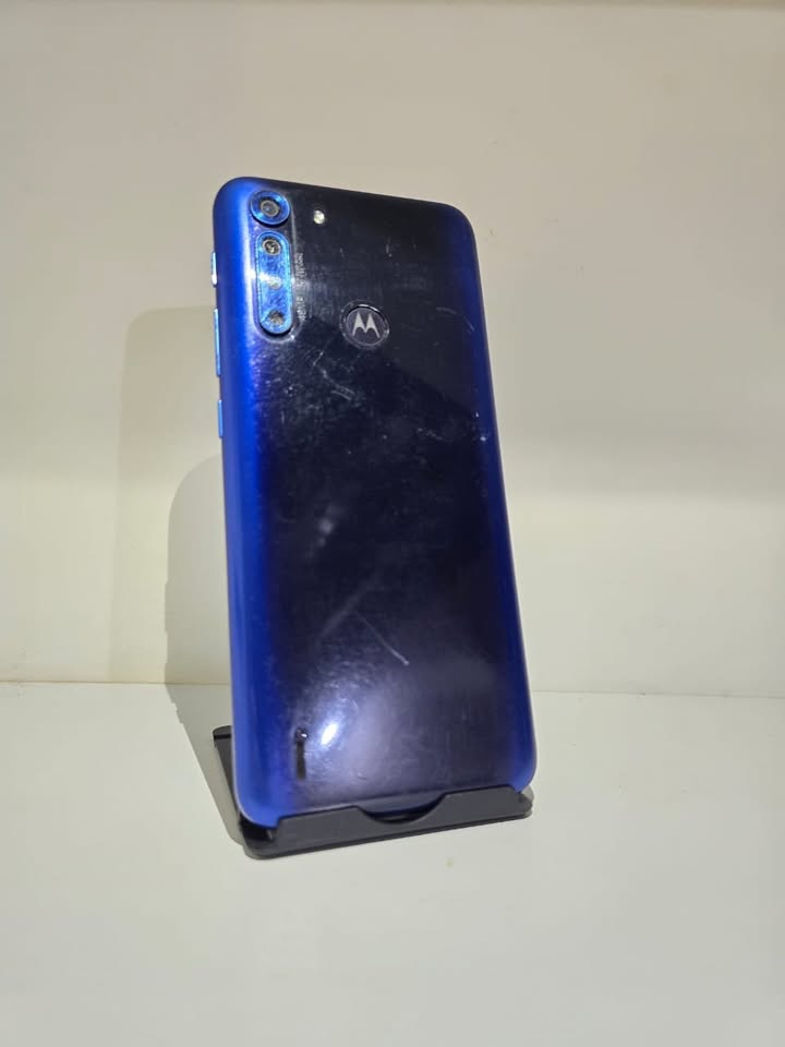 One Fusion 128gb/4gb