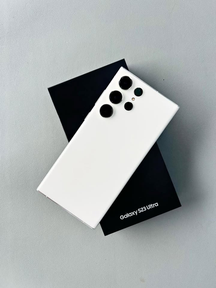 S23 Ultra 256gb/12gb