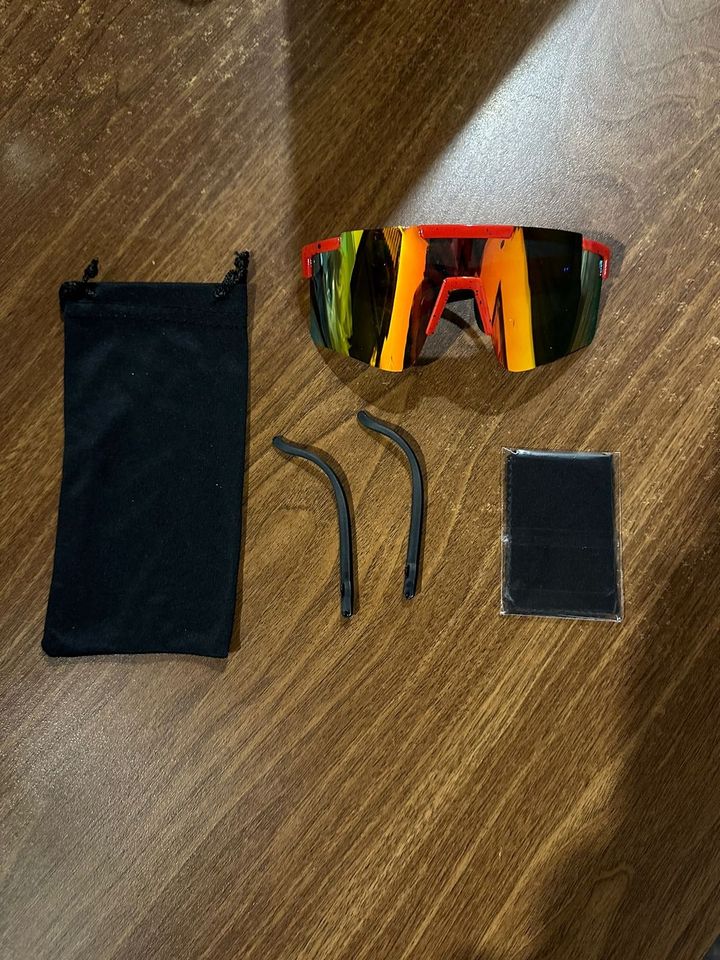 Gafas deportivas con accesorios