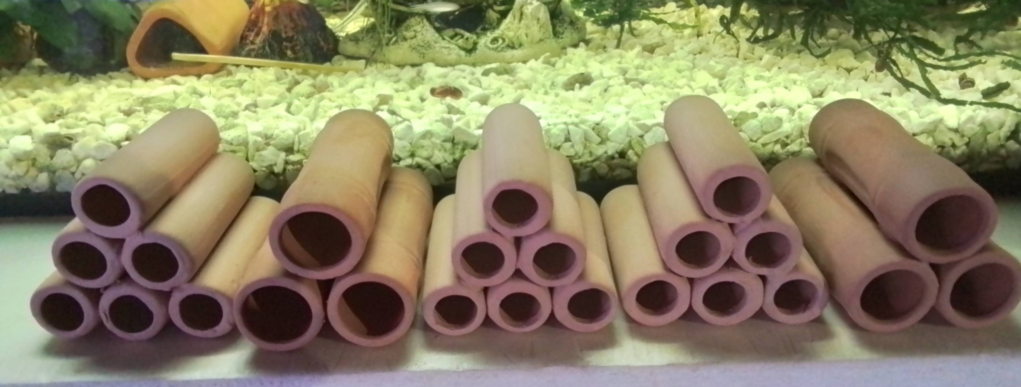 Keramikinė dekoracija piramidė 5