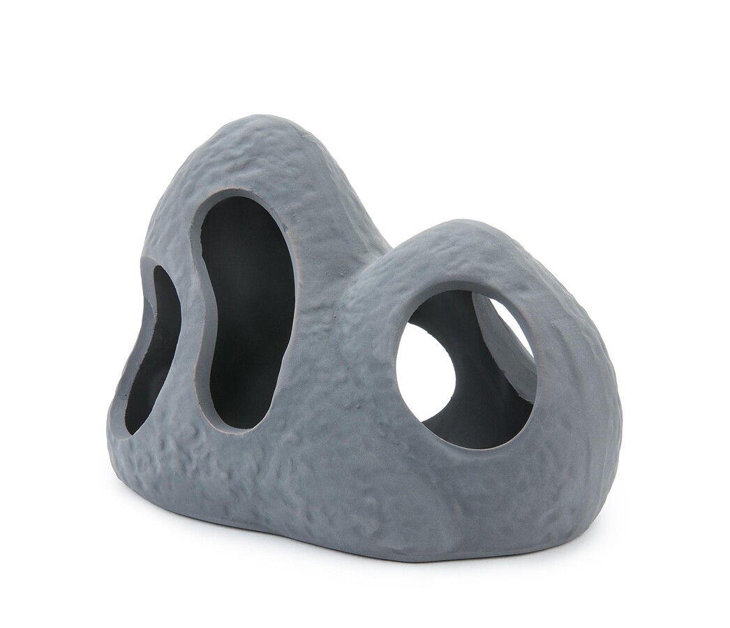 Keraminė dekoracija - akmuo su skylutėmis Happet U946 - 11 cm pilka