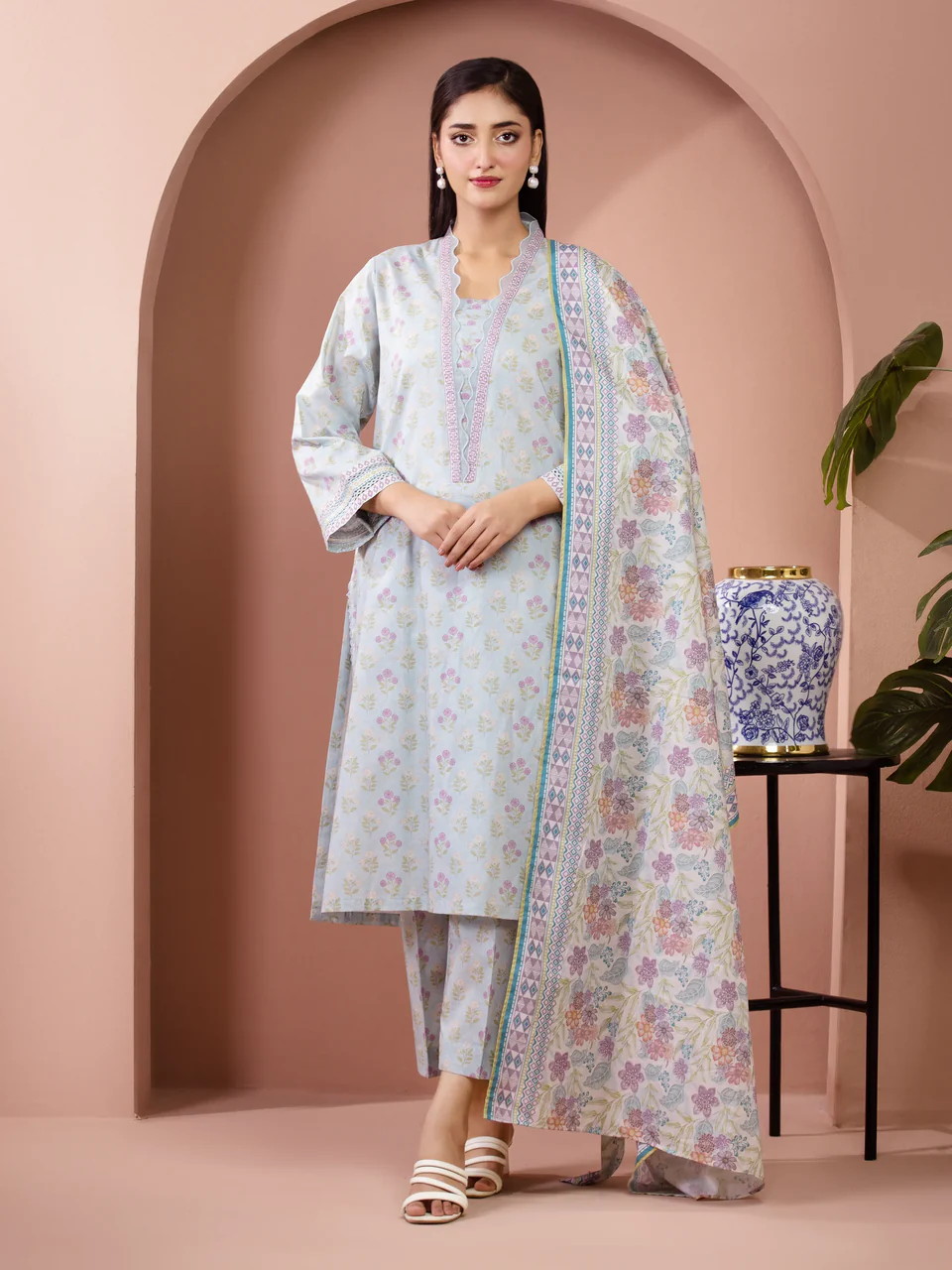 Edenrobe Premium Unstitched Printed Lawn 3 Piece