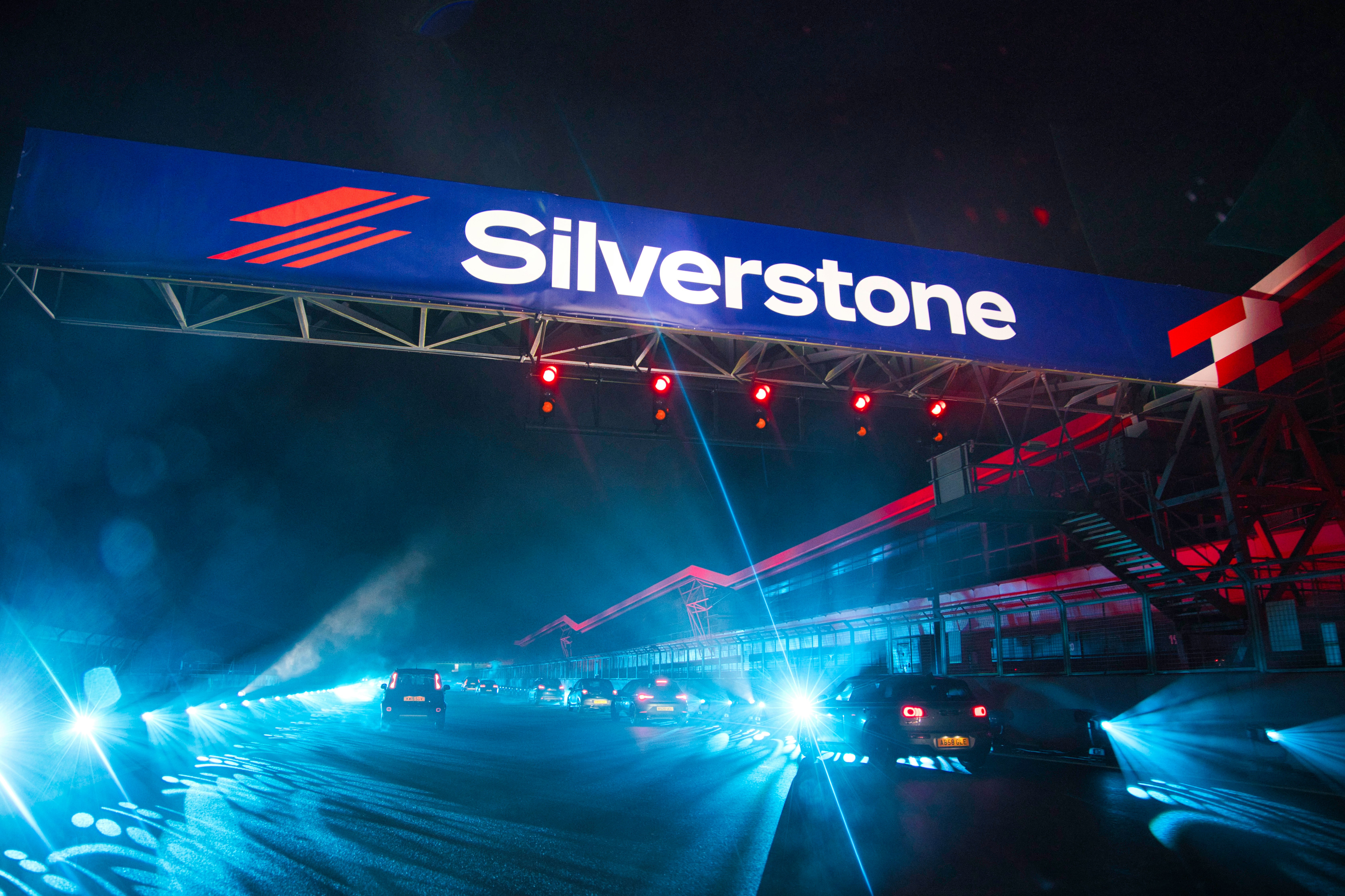 F1│Silverstone│3.7.- 6.7.2025│PARKING