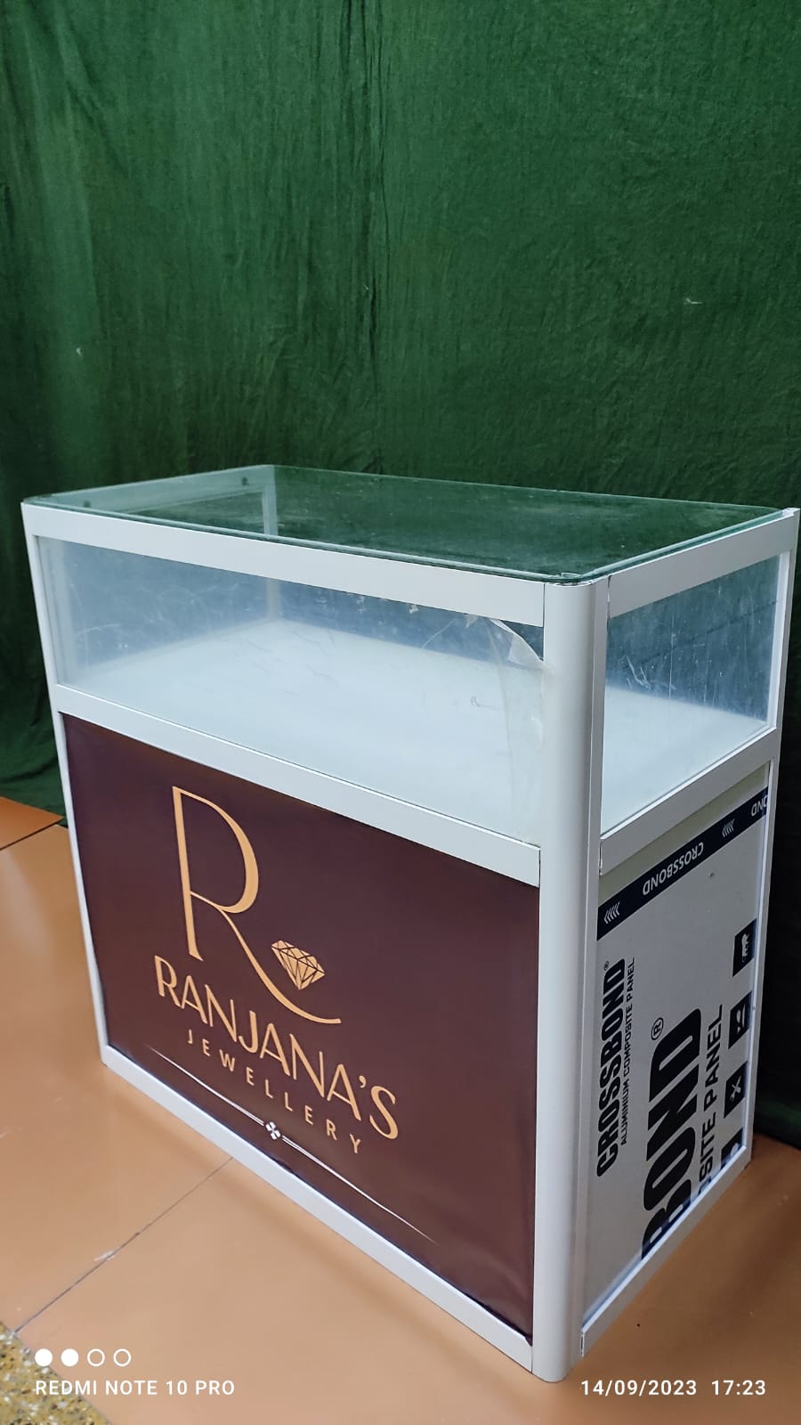 Portable Folding Economy Jewelry Display Counter Model A