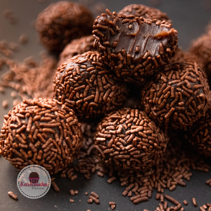 Cento de Brigadeiro Amargo – Intensidade e Sofisticação em Cada Mordida!