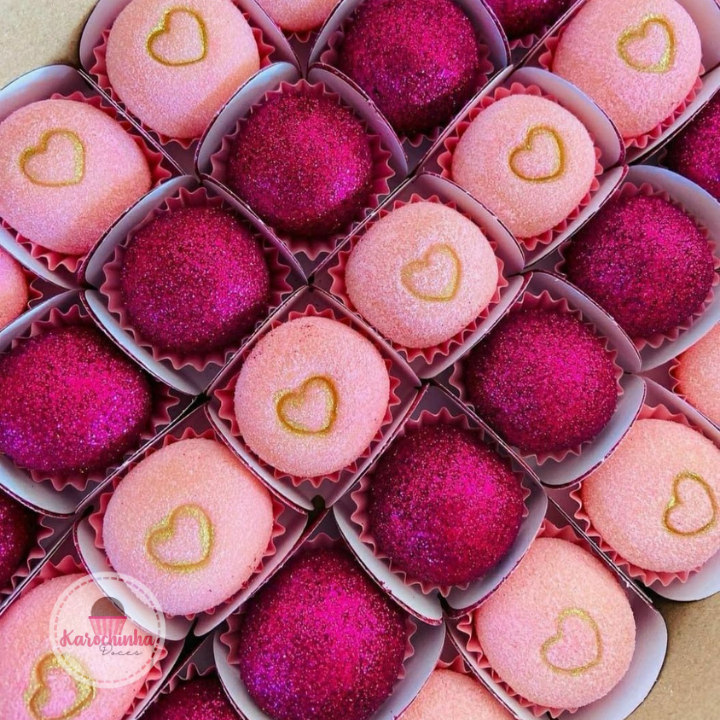 Cento de Brigadeiro com Glitter – Brilhe em Cada Mordida!
