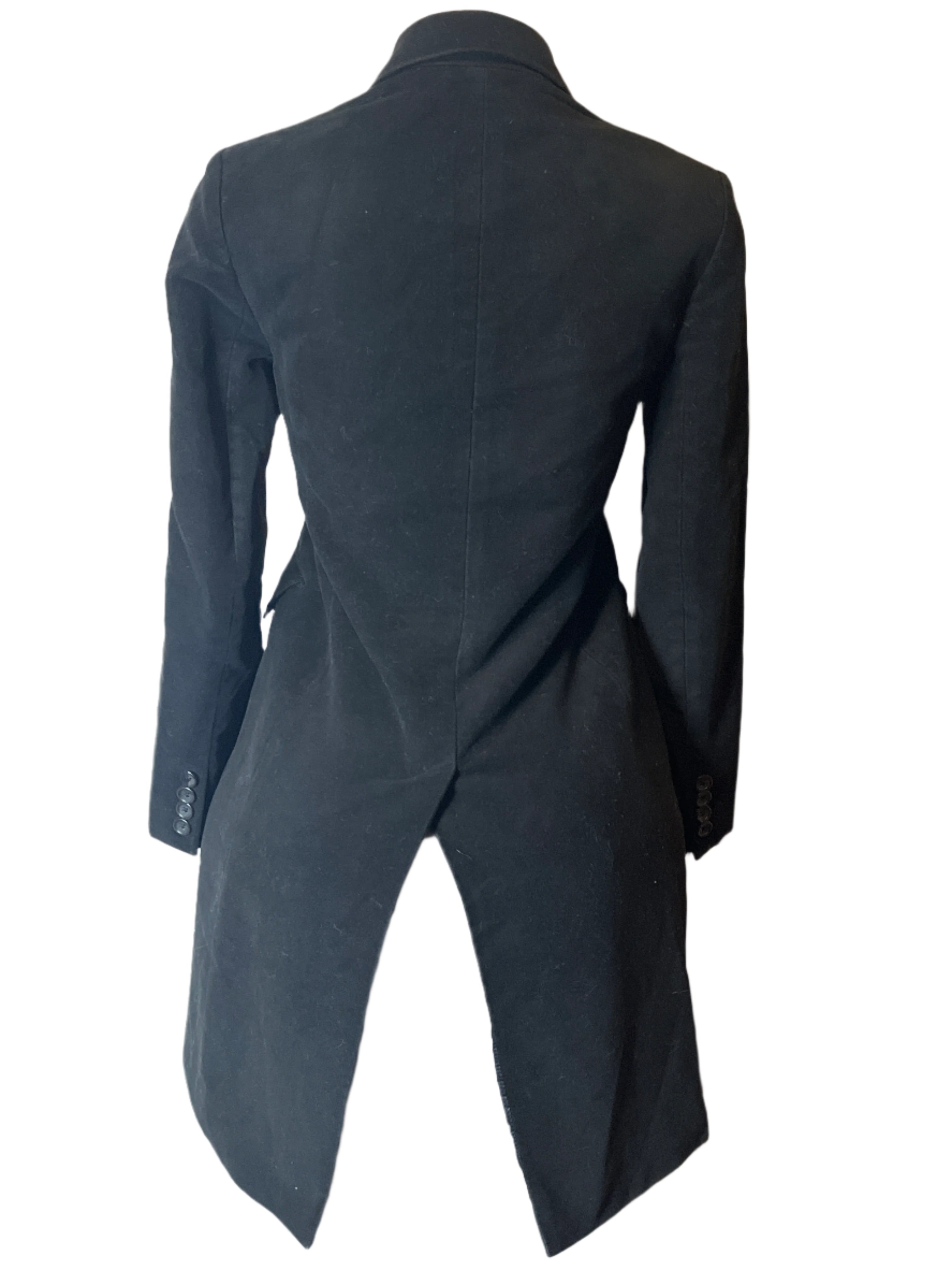 Banana Republic -Black Smooth Textured 4 Buttoned Ladies Jacket(size small)