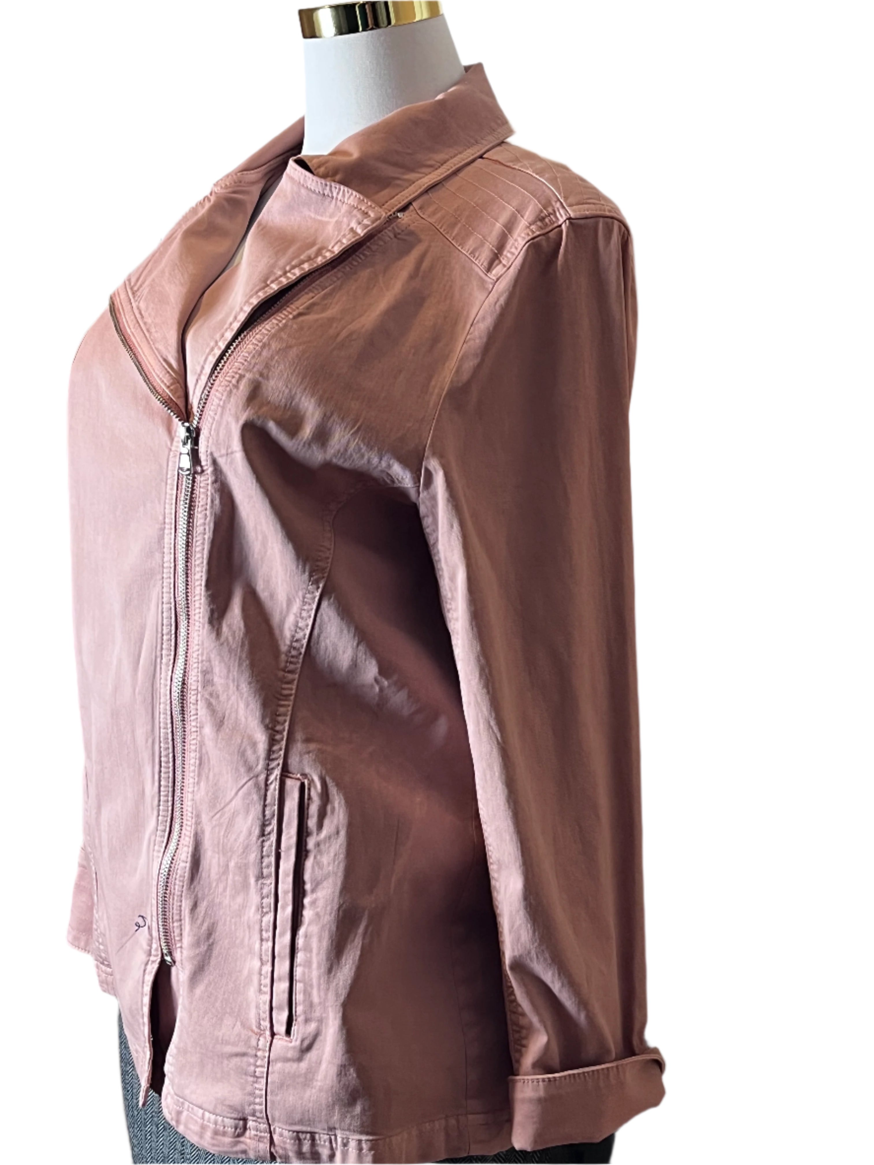 Chico’s Pink Light Jacket with Zipper Closure and buttoned Sleeves(Size 2=12/14)