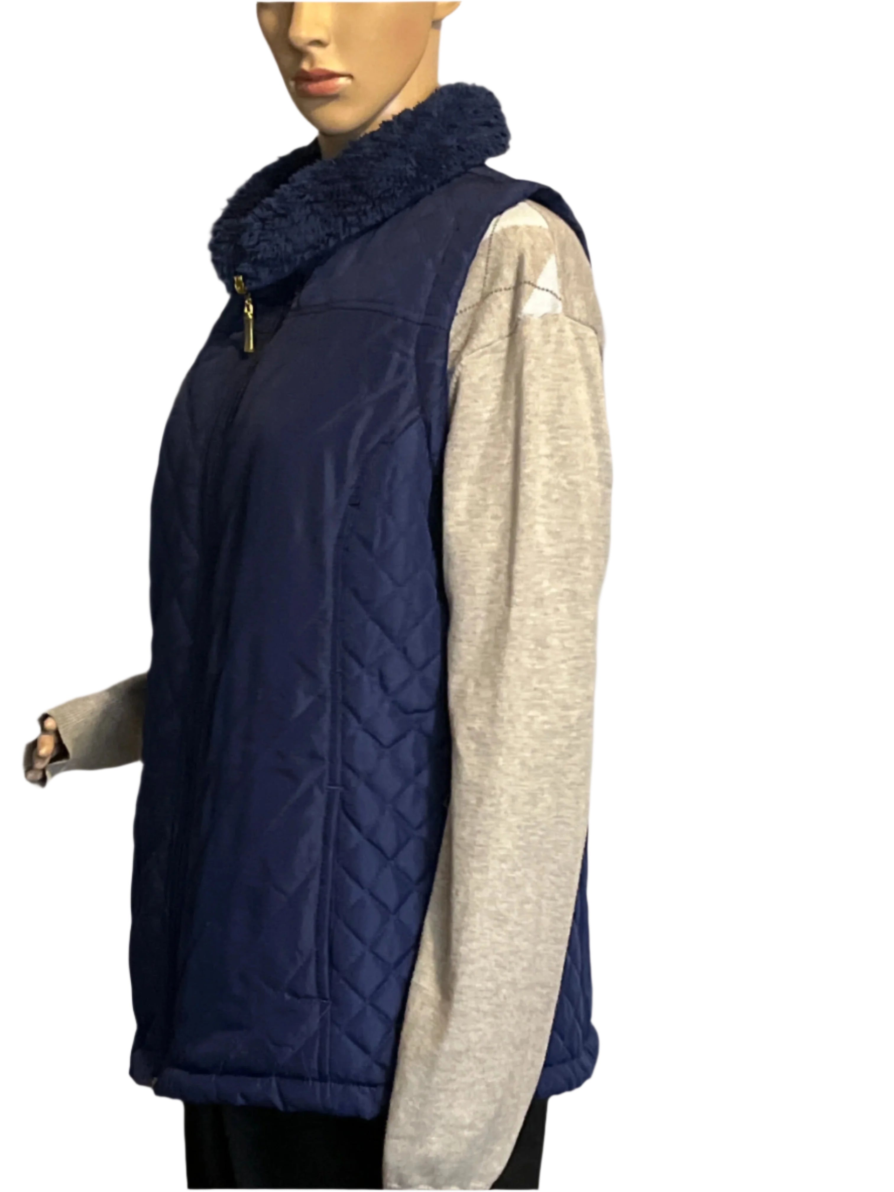 Denim & Co Women’s Blue insulated Outwear/Vest(size Medium)