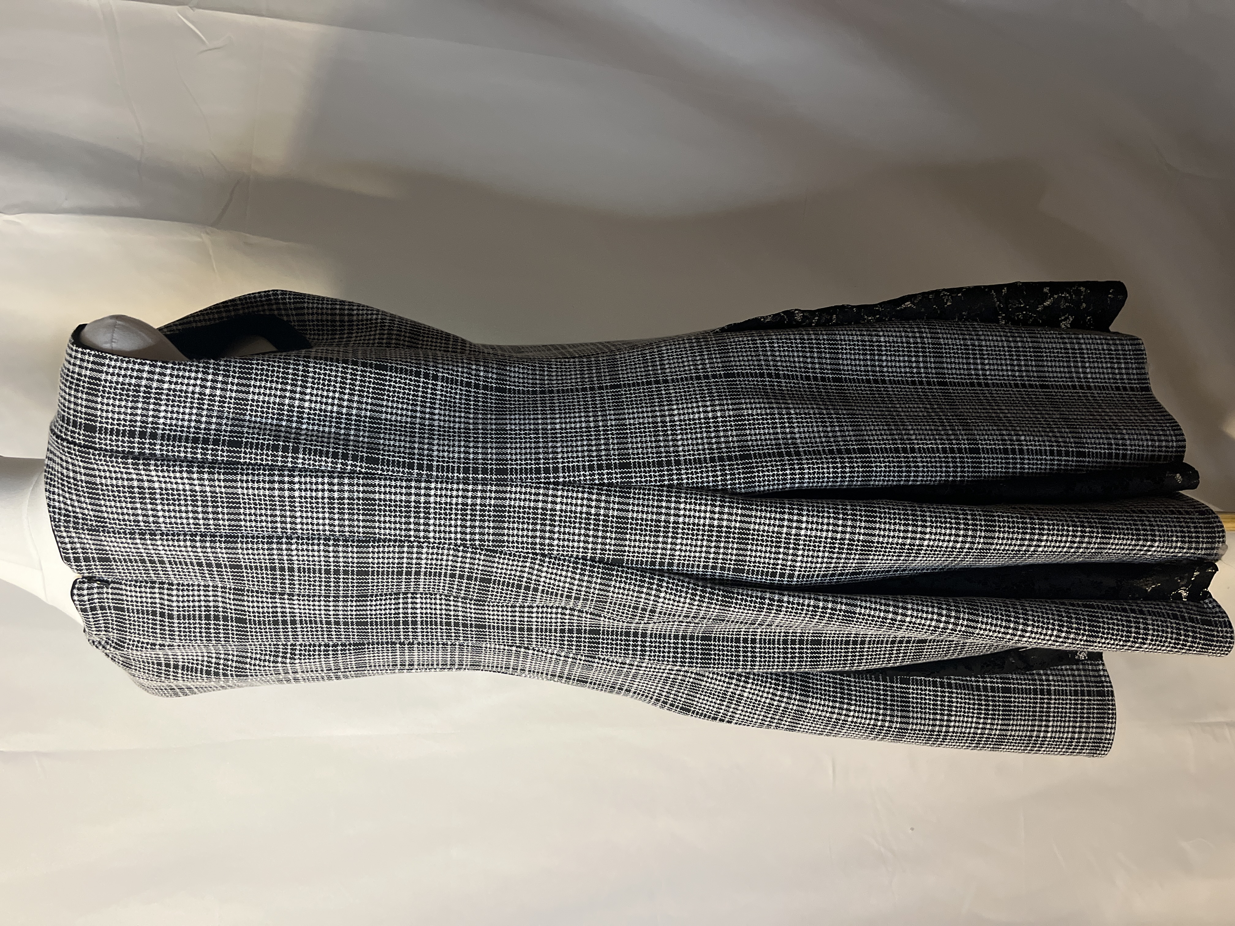 Roz & Ali-Checkered Knee-Length Dress