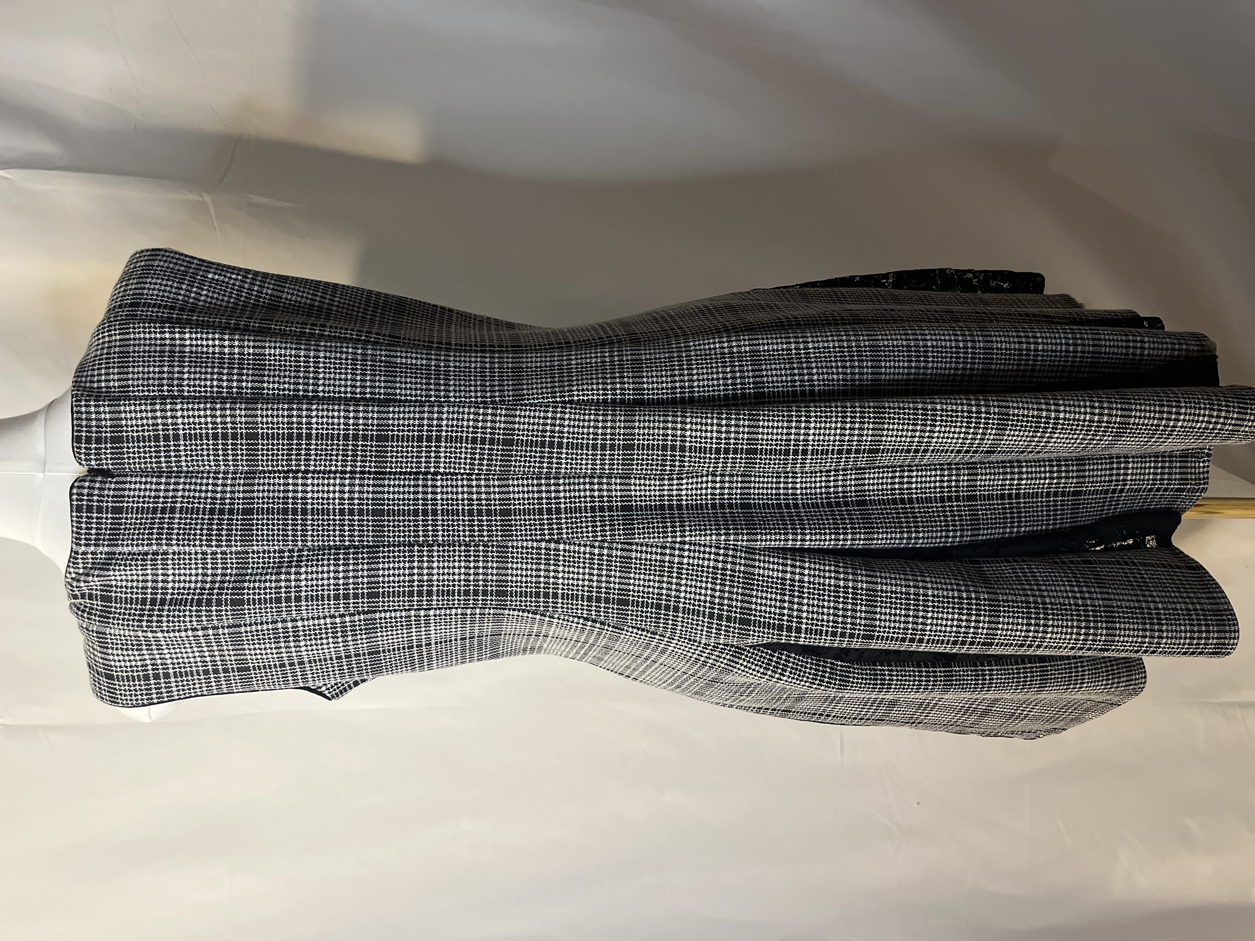 Roz & Ali-Checkered Knee-Length Dress