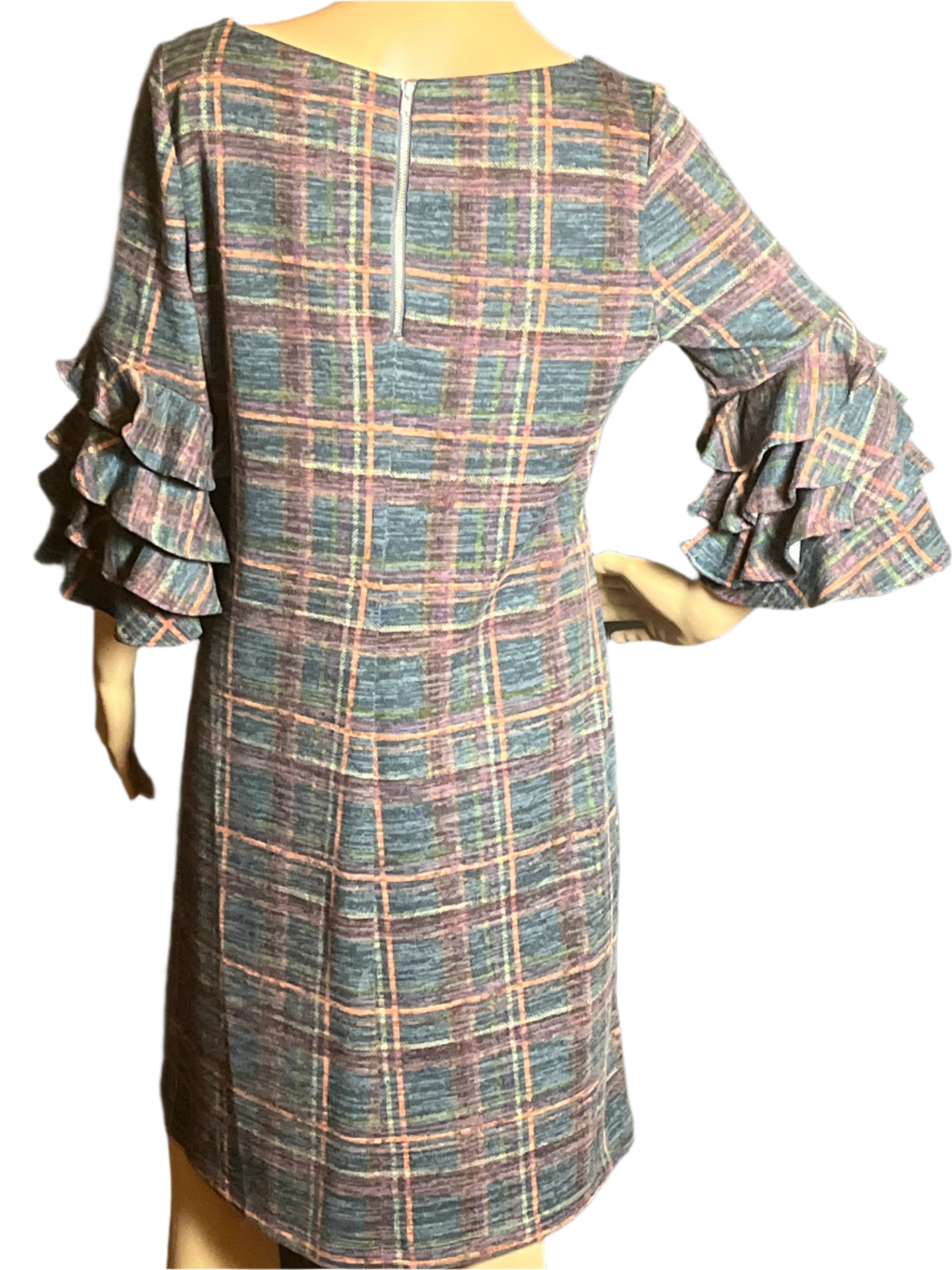 Roz & Ali-Plaid Ruffle Sleeve Dress