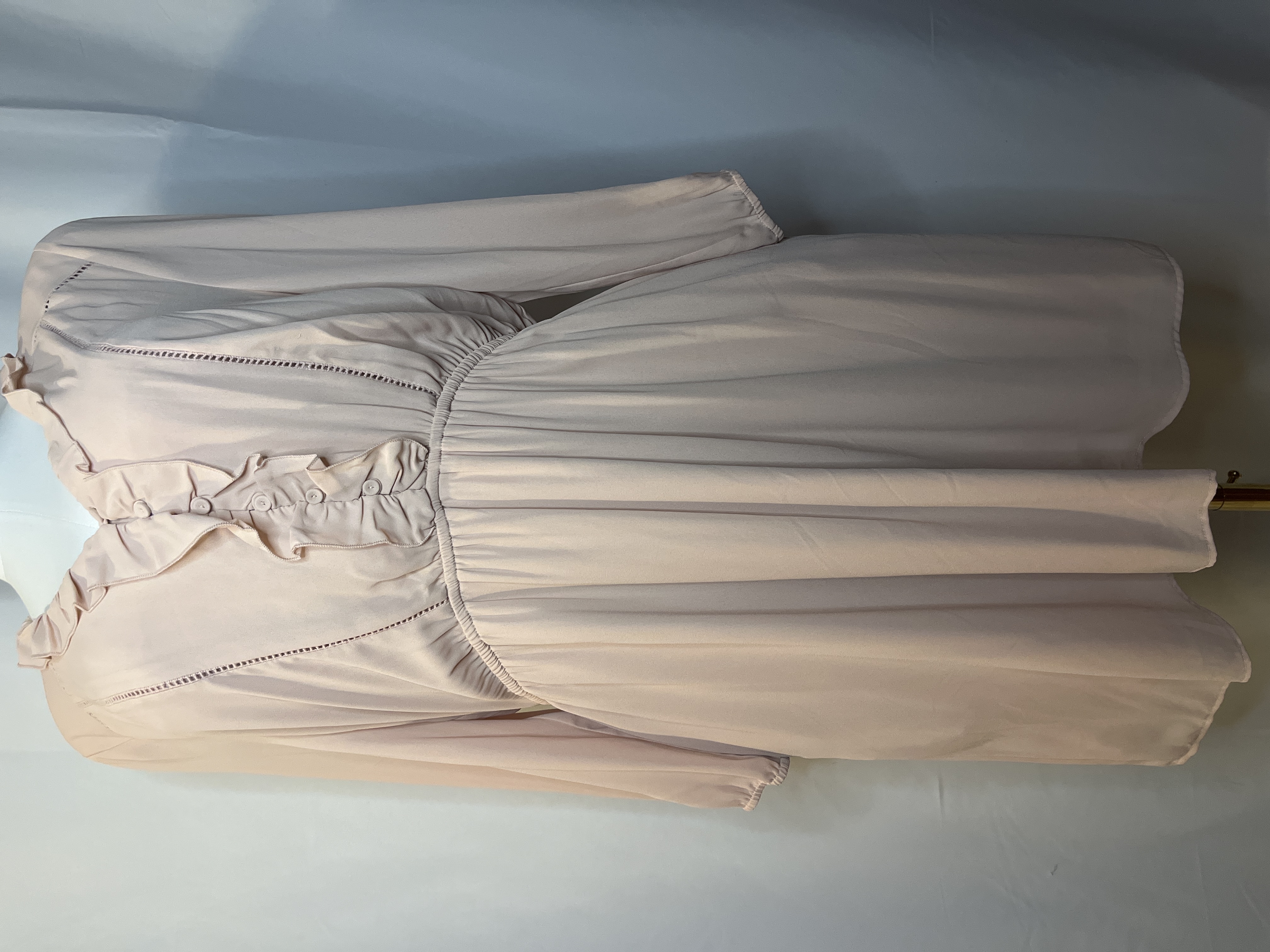 DR 2- Elegant Light Pink Dress