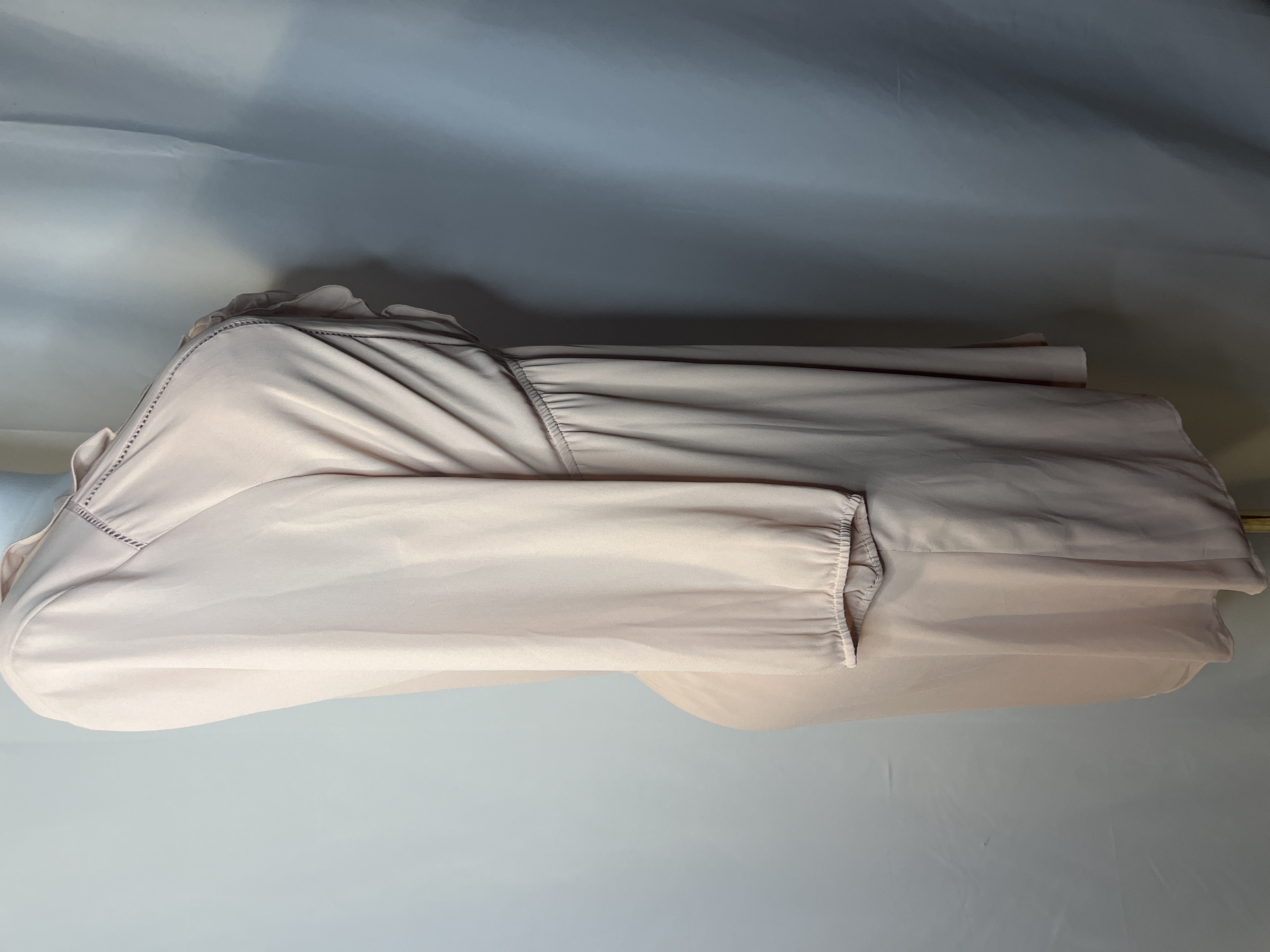 DR 2- Elegant Light Pink Dress