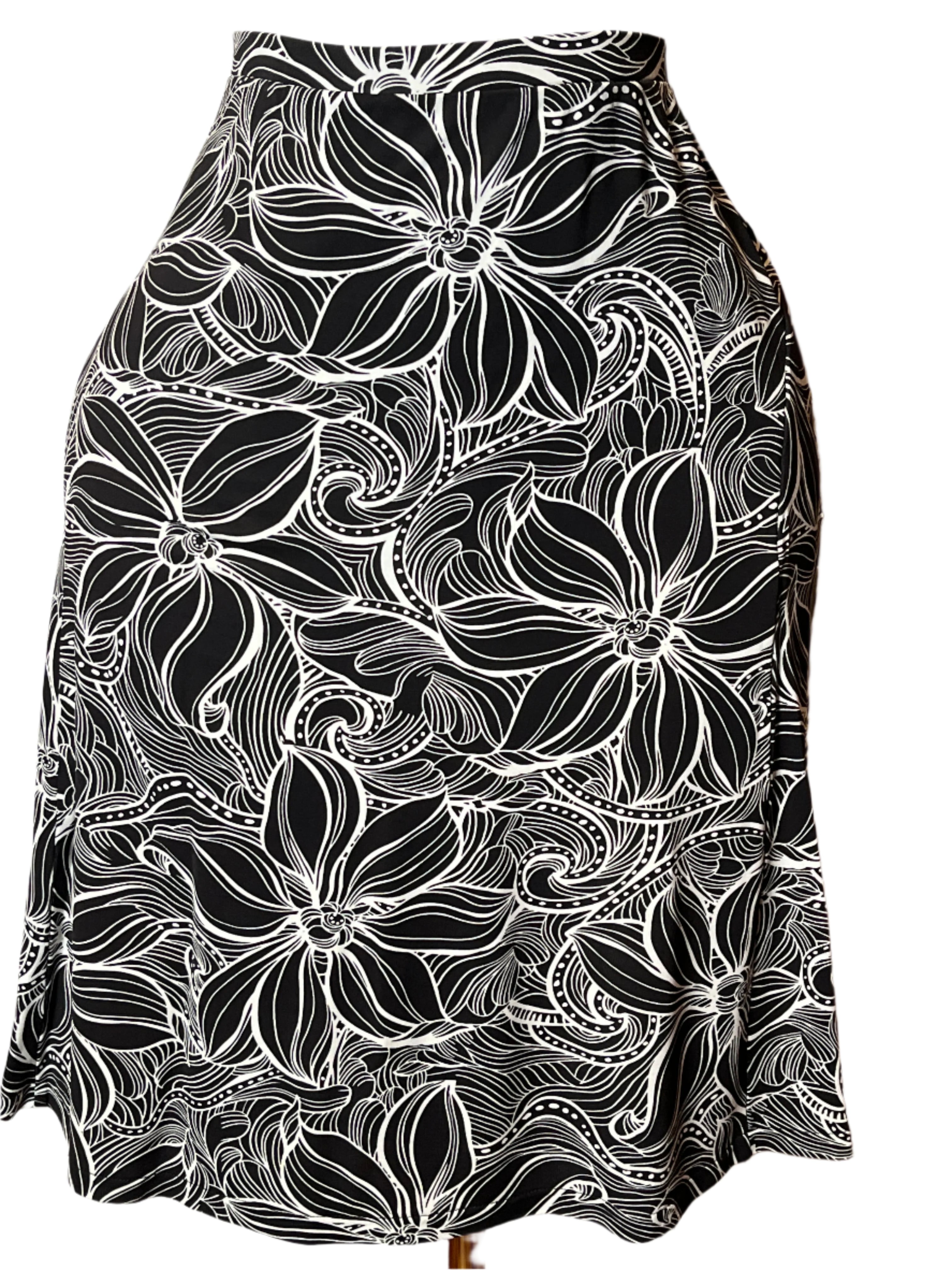 Talbots-Black and White Floral Skirt (size 3x)