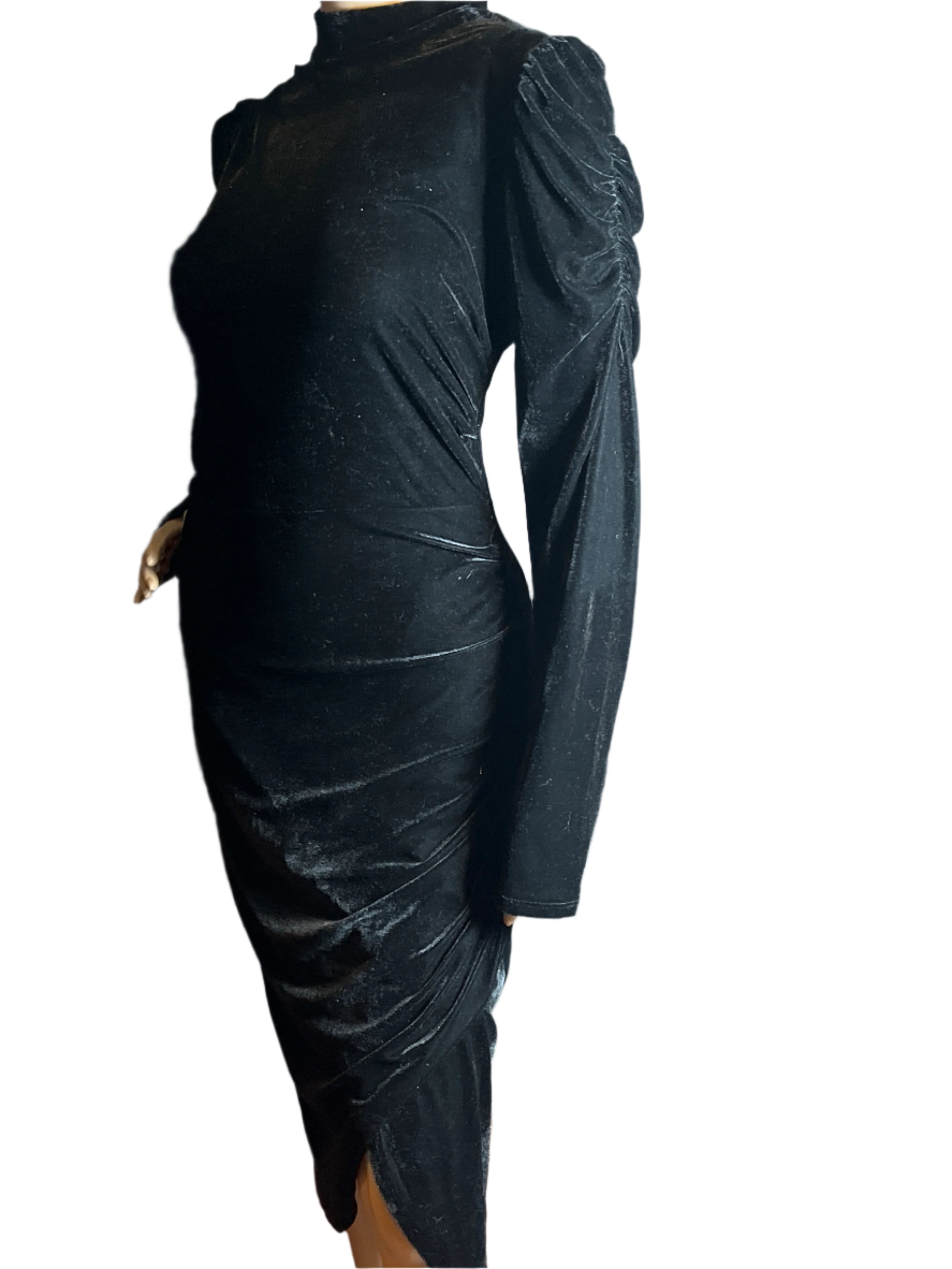 Fashion Nova- Elegant Black Velvet Dress(size L)