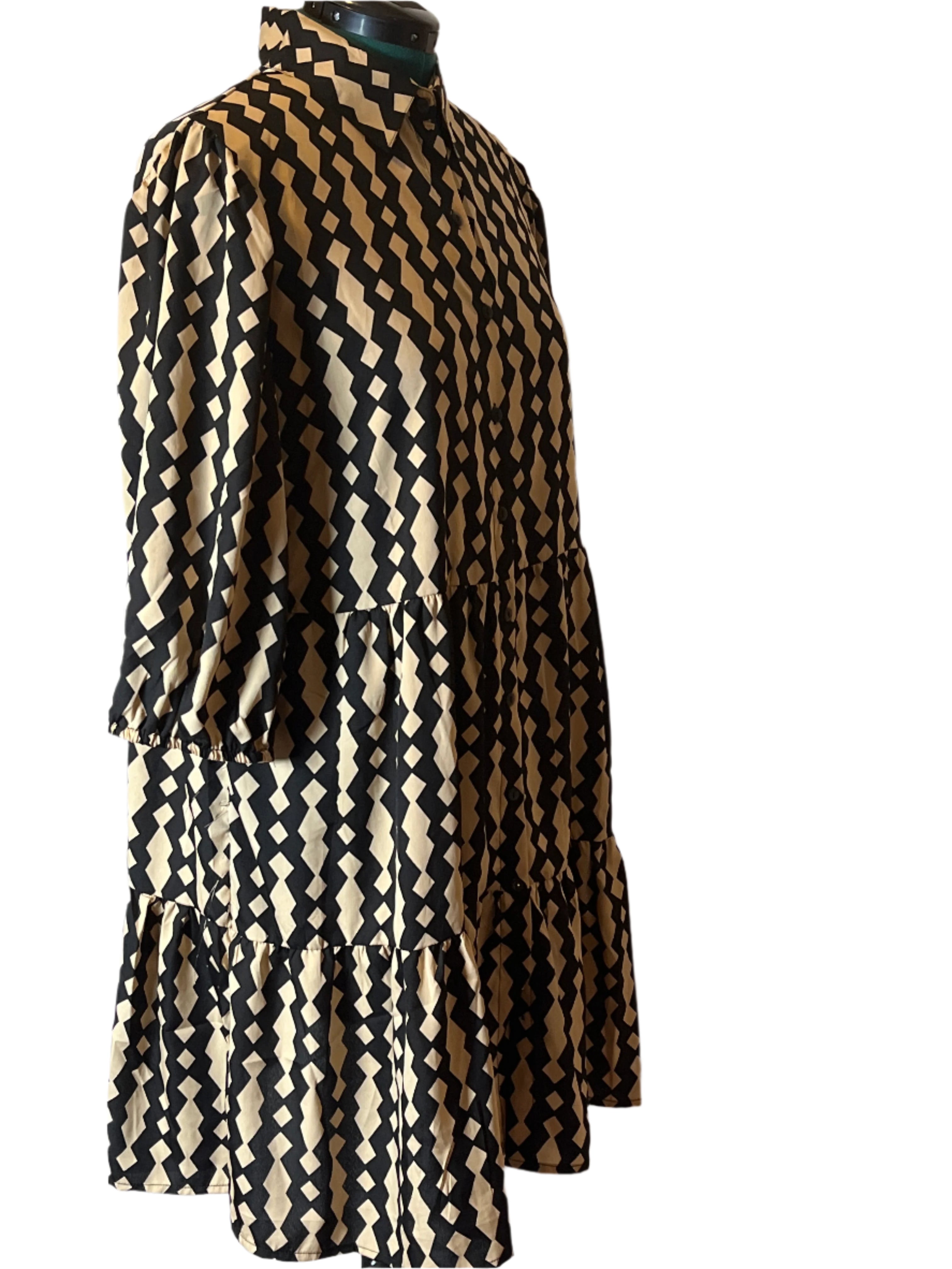 Casse’s -Geometric Patterned Dress (size 2x)