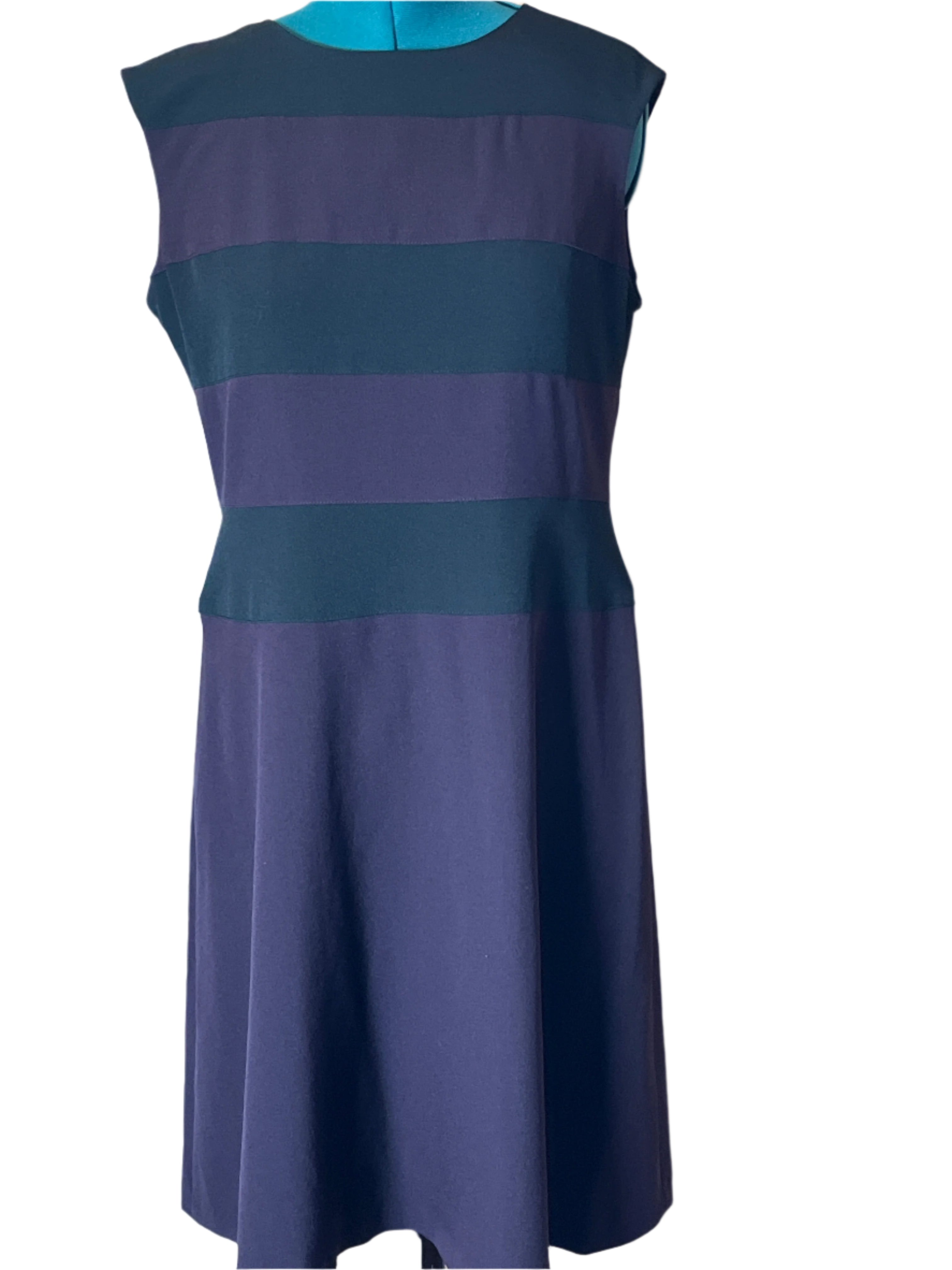 New York -Sleeveless Striped Dress
