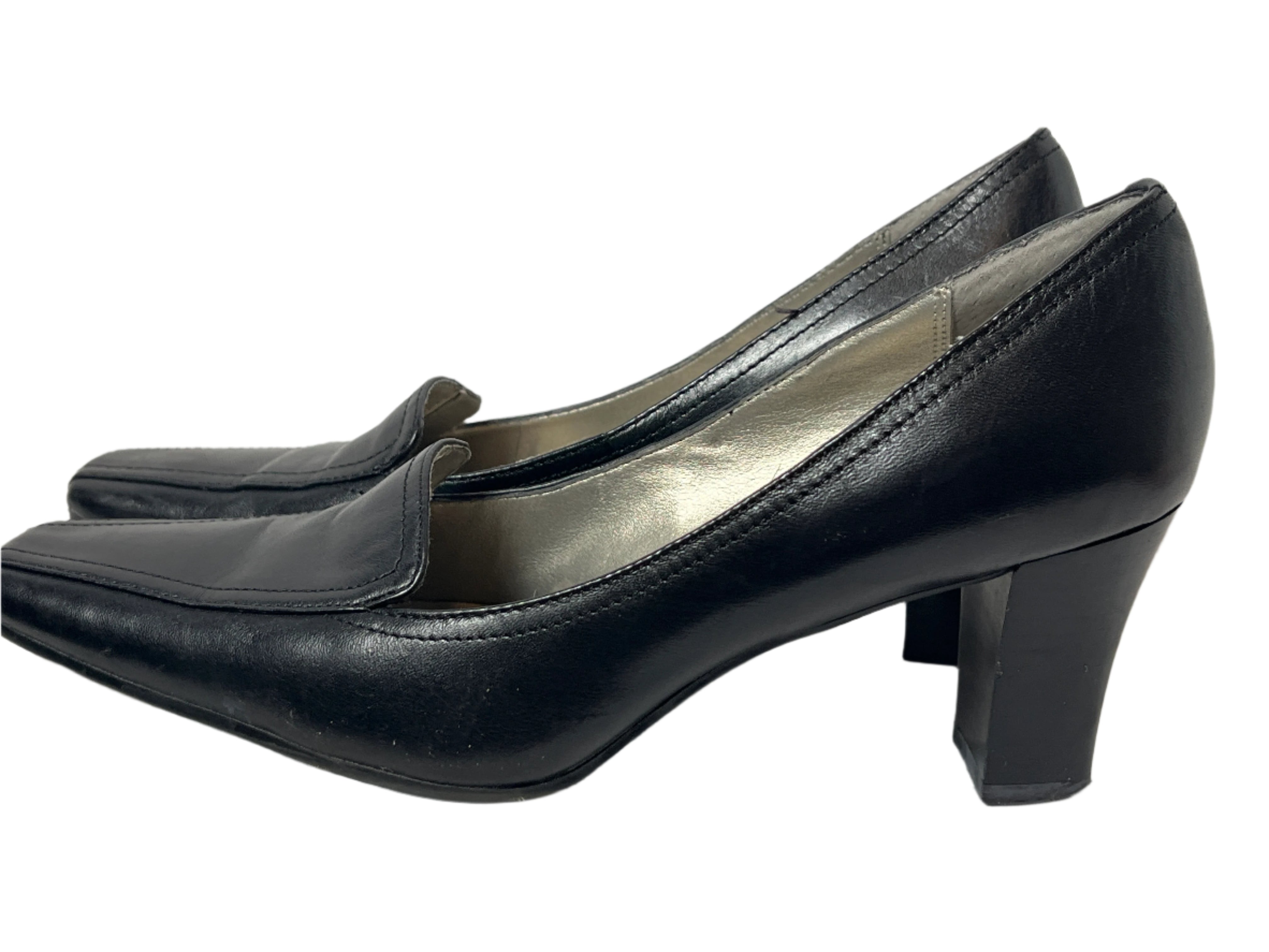 Black Leather Women's Shoes(size 7M)