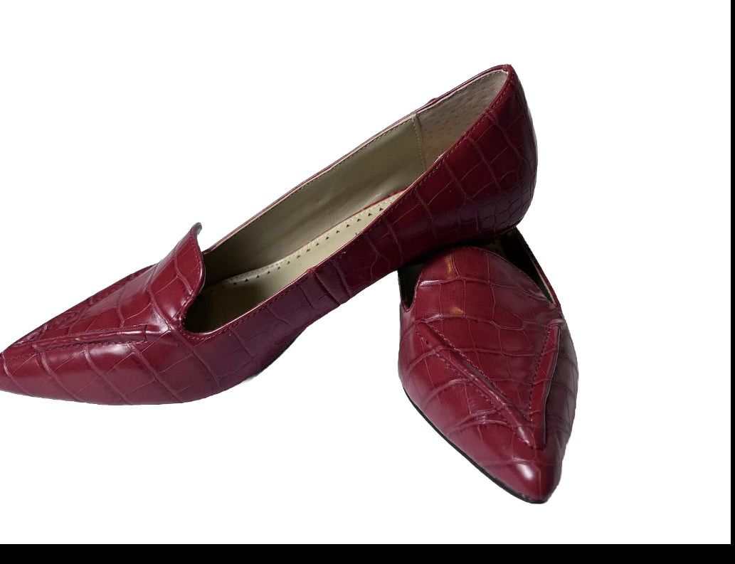 Red crocodile embossed leather loafers (size 8)